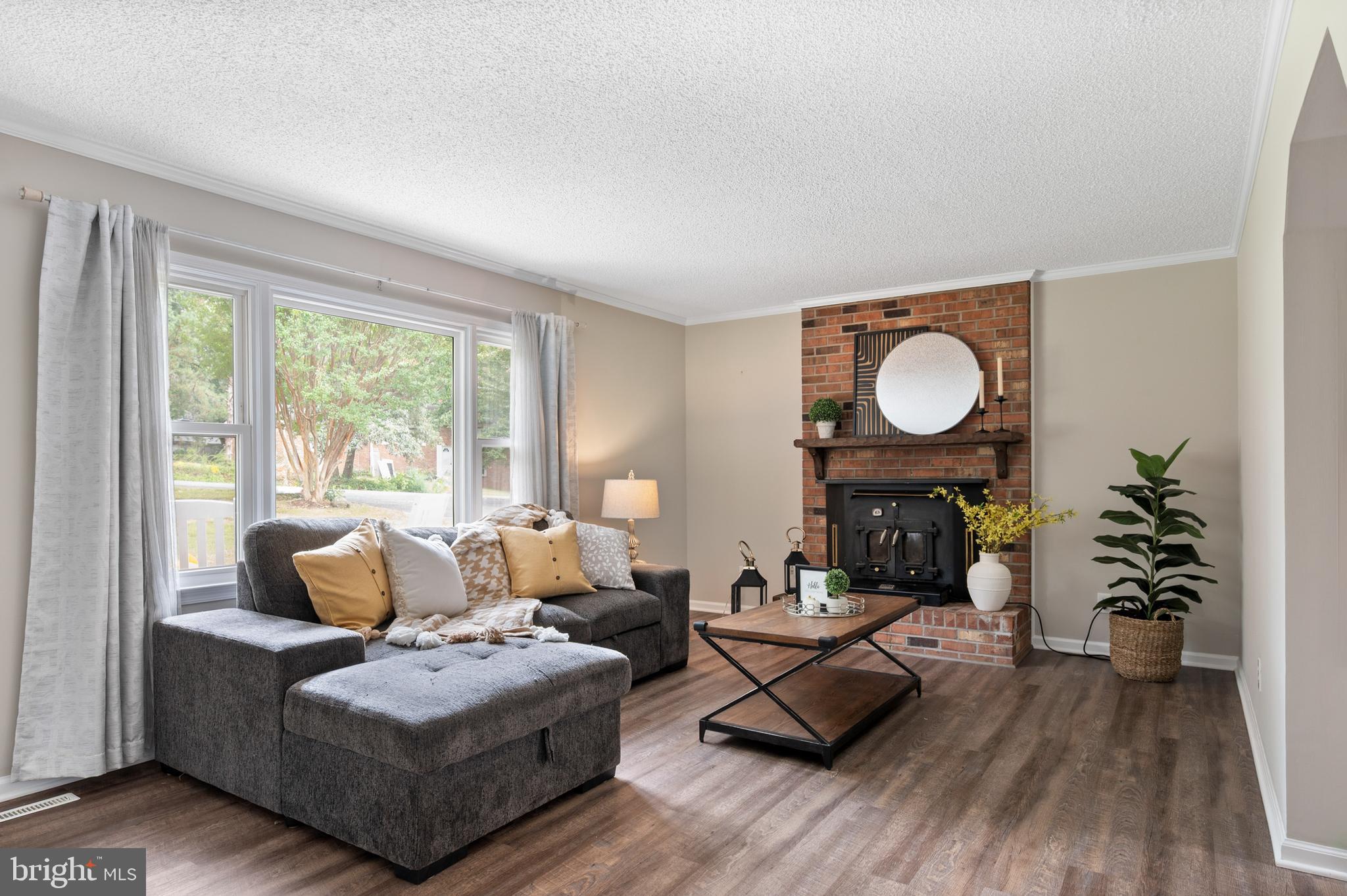 LAKE ARROWHEAD - Residential