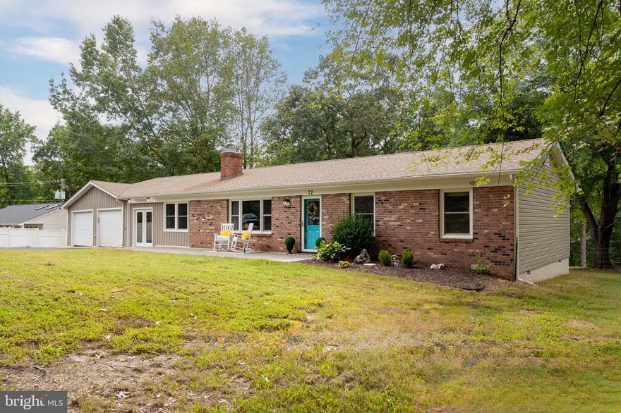 Discover this beautifully renovated 3-bedroom, 2-bathroom rambler, perfectly situated on a private, tree-lined 1-acre lot in the highly desirable Lake Arrowhead community — and best of all, no HOA!
Enjoy the peace, privacy, and natural beauty of lake living, with direct access to community amenities including a beach, fishing spots, kayaking and canoeing, a large pavilion, and a fun-filled playground. Whether you're soaking up the sun by the water or enjoying a quiet paddle on the lake, this neighborhood offers a lifestyle that's hard to beat.
Step inside to over 1,900 square feet of stylish, single-level living. This spacious home features oversized rooms, two family rooms, a cozy wood stove, a laundry room, and abundant storage throughout. Nestled against a serene pond, the backyard offers the perfect setting for morning coffee or evening relaxation.
The home has been thoughtfully updated with newer siding, gutters, and a patio, along with luxury vinyl flooring throughout. The kitchen shines with granite countertops, a modern tile backsplash, and beautiful stainless steel appliances. Additional upgrades include new plumbing (2022) and electrical fixtures, fresh interior and exterior paint, and fresh landscaping for eye-catching curb appeal.
This is more than just a home — it’s a lifestyle. If you’ve been dreaming of a peaceful, turnkey retreat with water views and room to roam, this is the one. Don’t miss your chance — schedule your tour today!