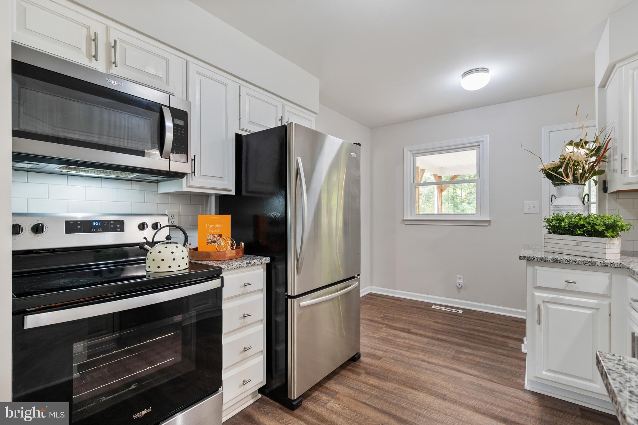 LAKE ARROWHEAD - Residential