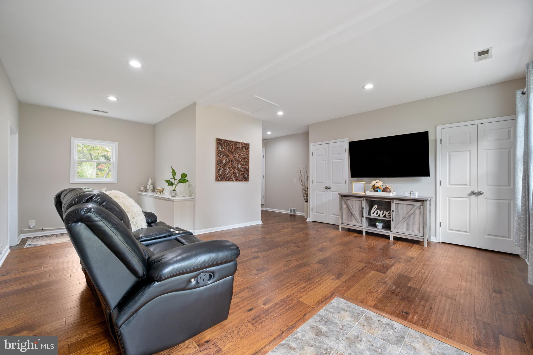 LAKE ARROWHEAD - Residential