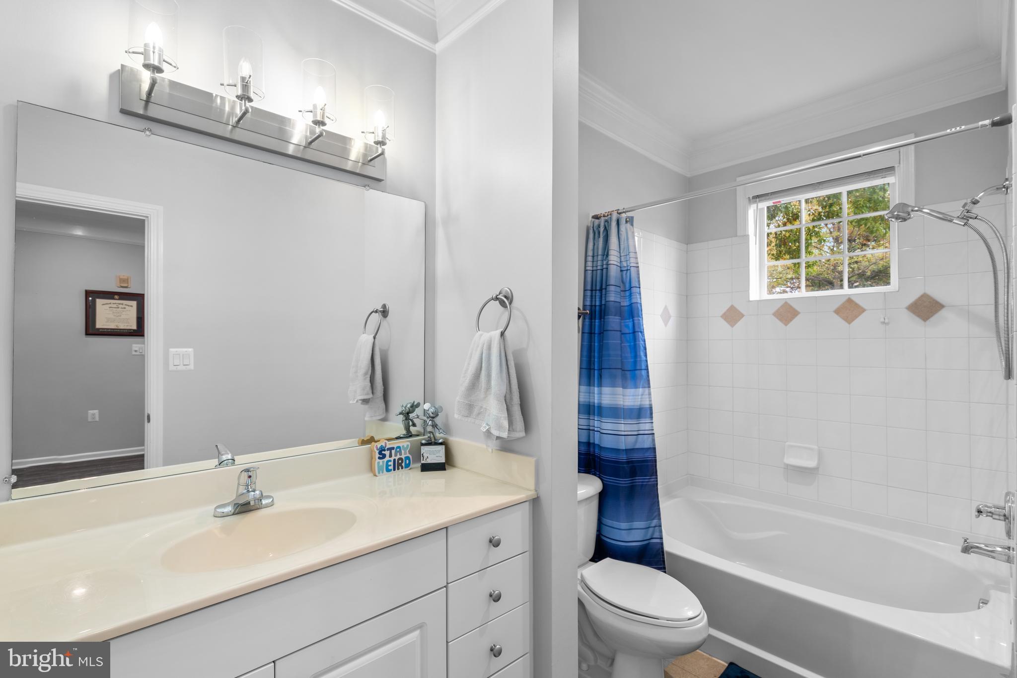 WESTCHESTER AT STRATFORD - Residential Lease