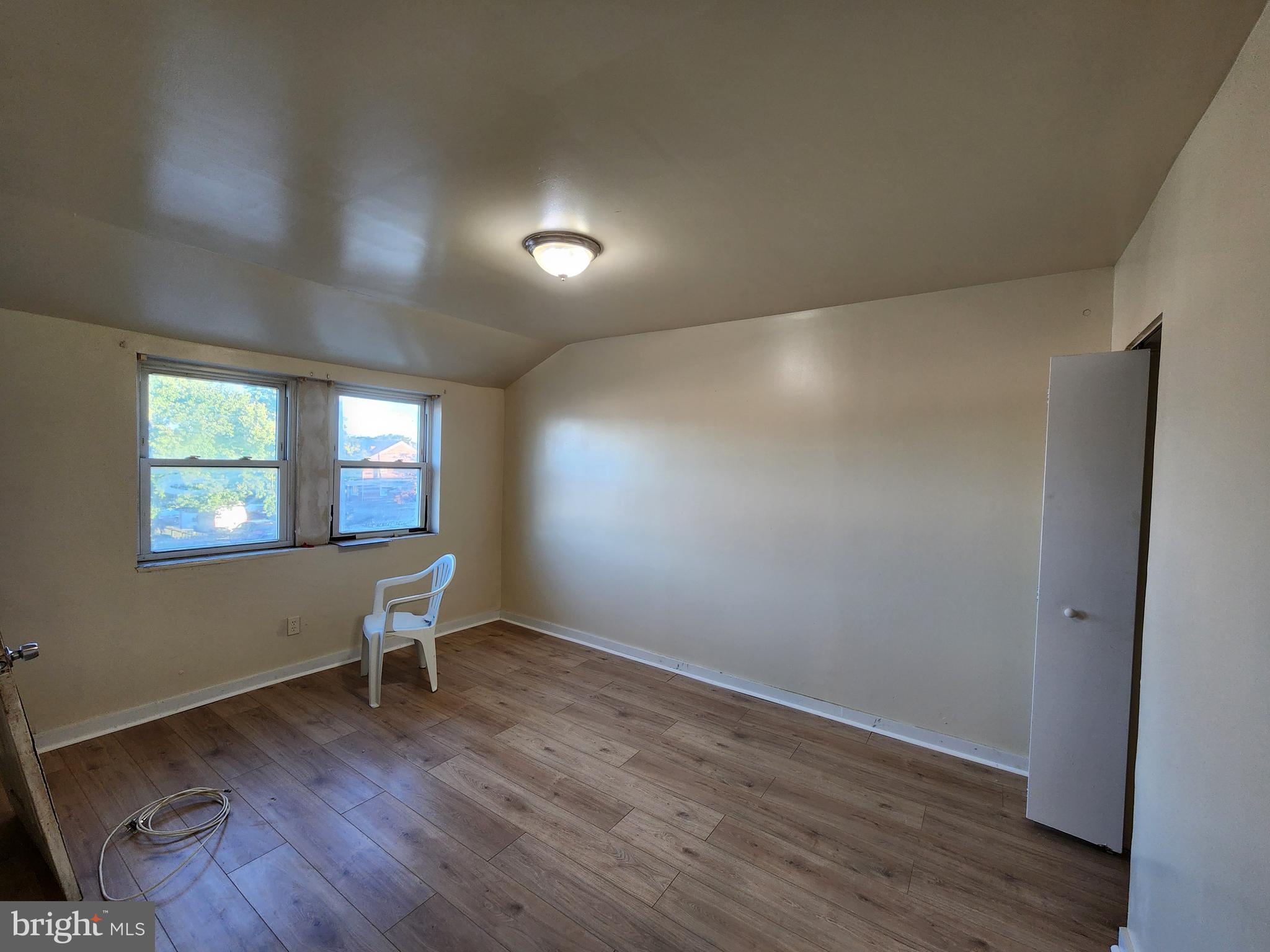 WOODMERE - Residential