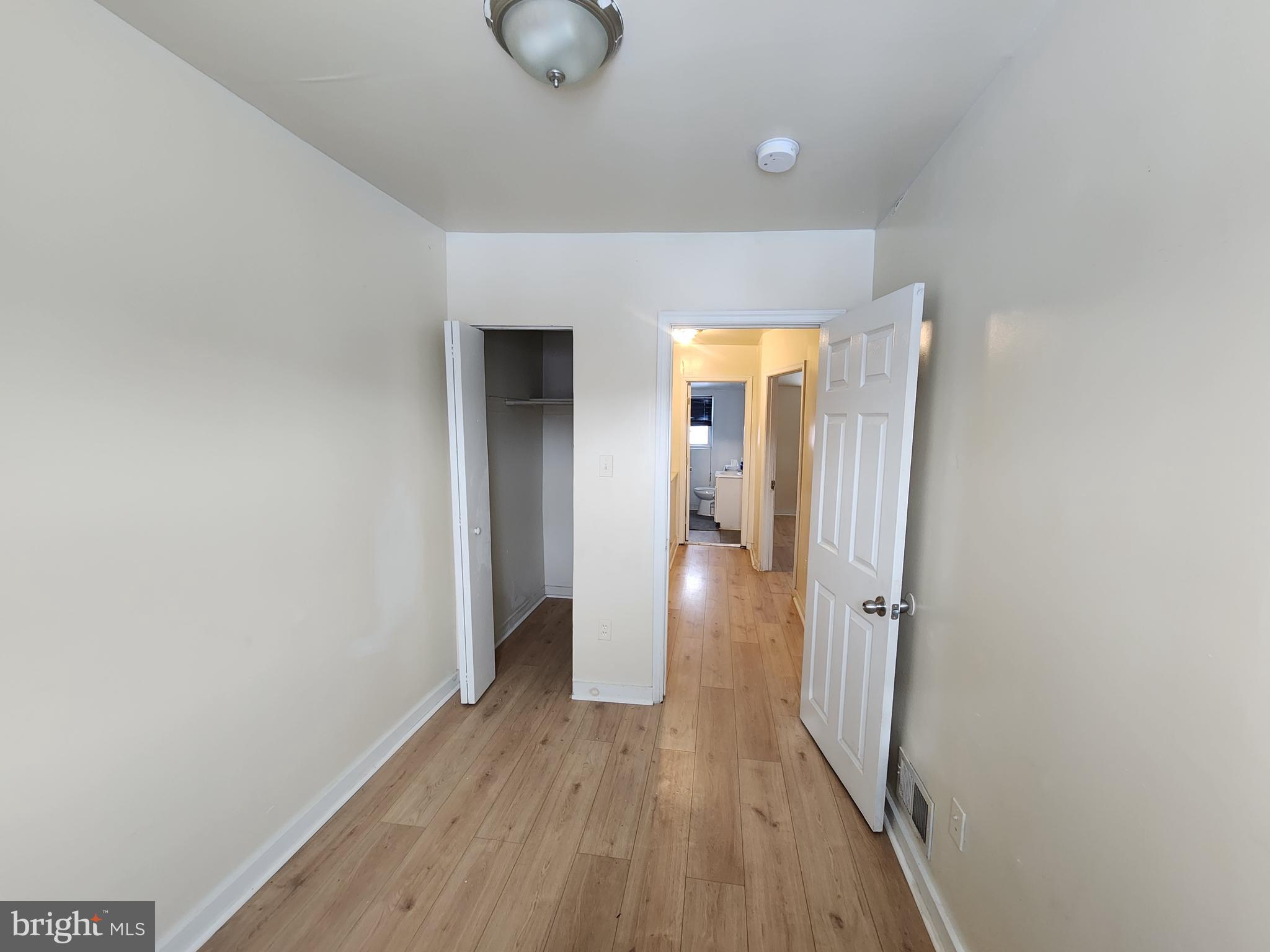 WOODMERE - Residential