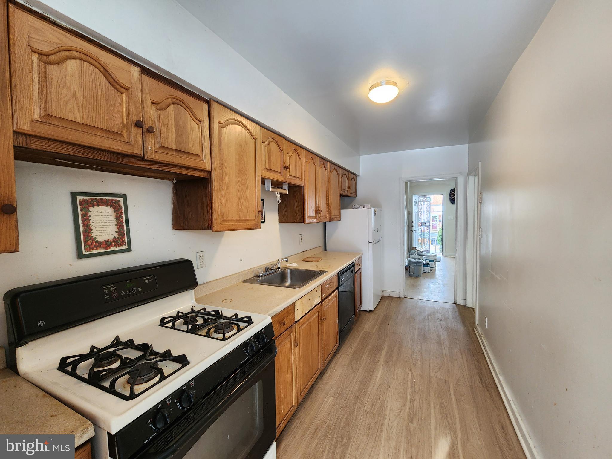 WOODMERE - Residential