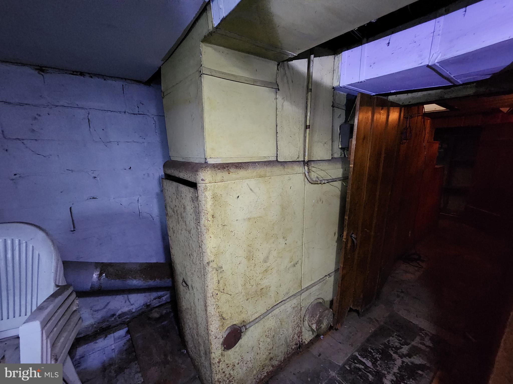 WOODMERE - Residential