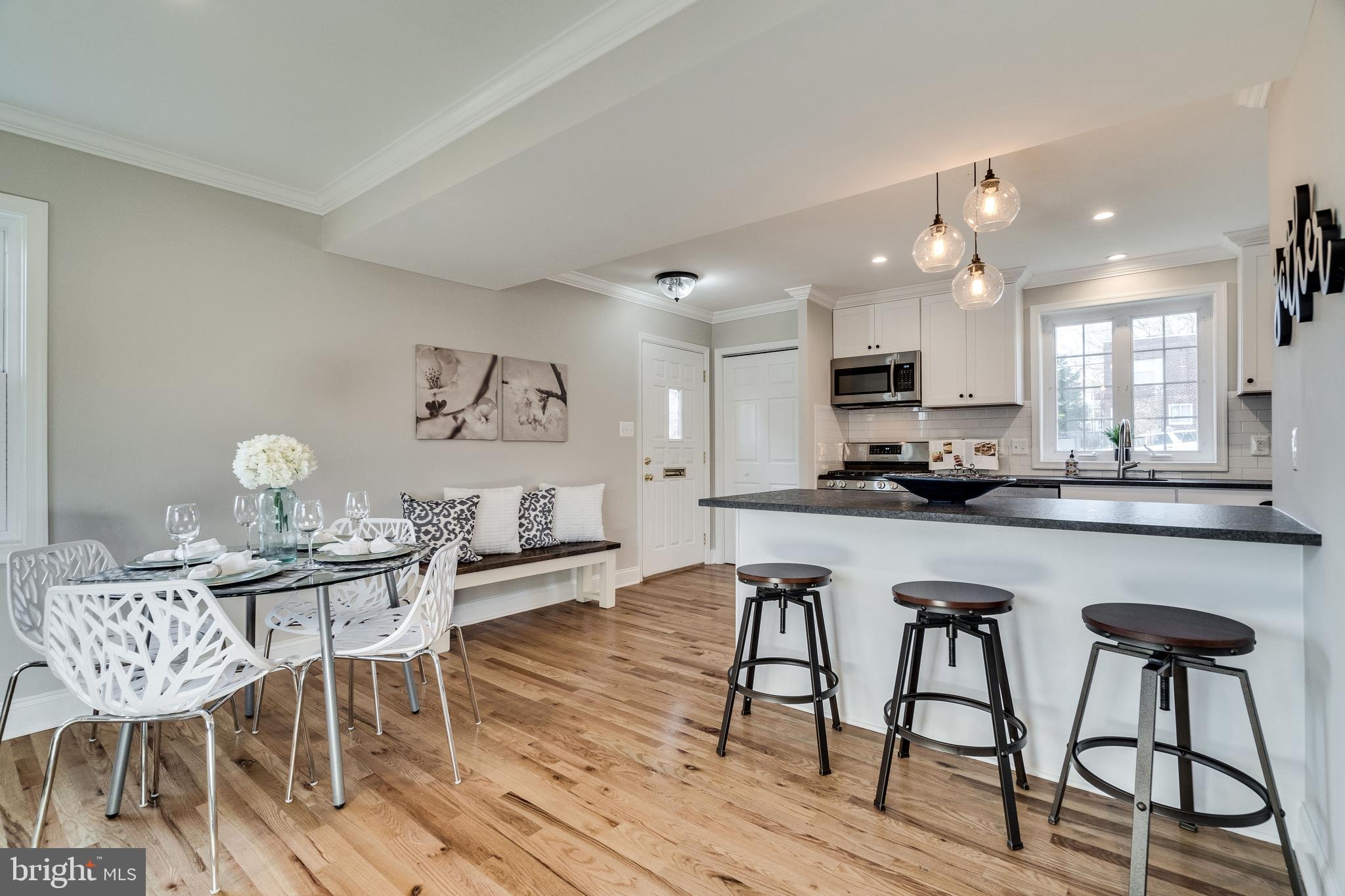 WARWICK VILLAGE - Residential