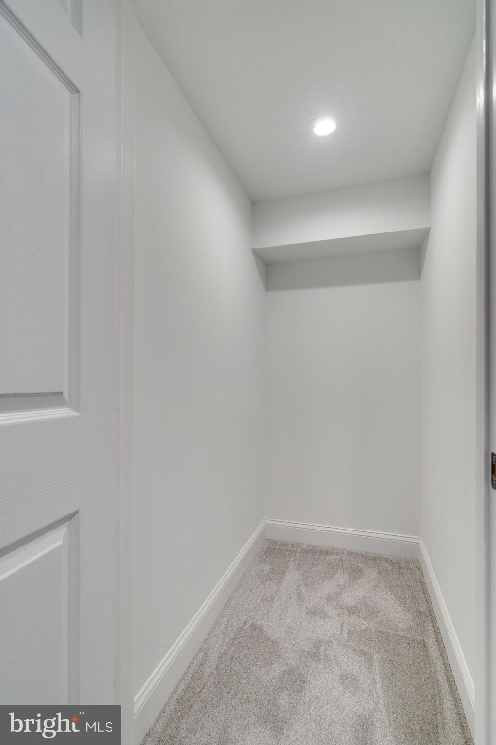 WARWICK VILLAGE - Residential