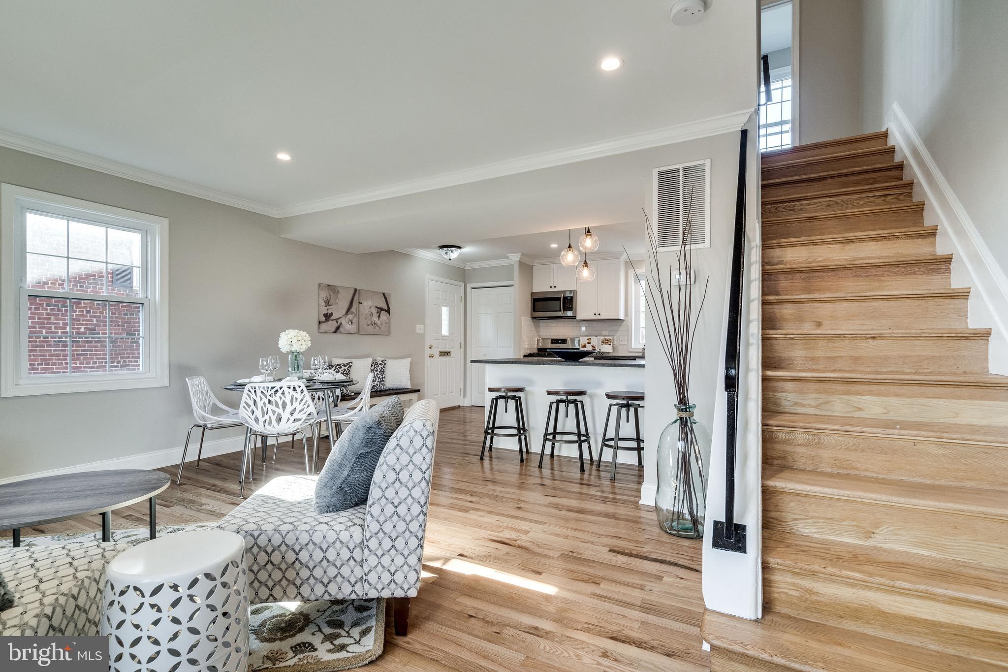 WARWICK VILLAGE - Residential