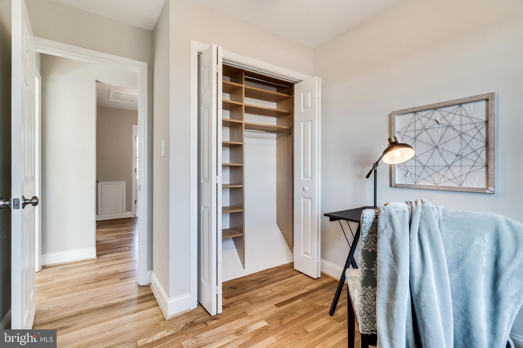 WARWICK VILLAGE - Residential