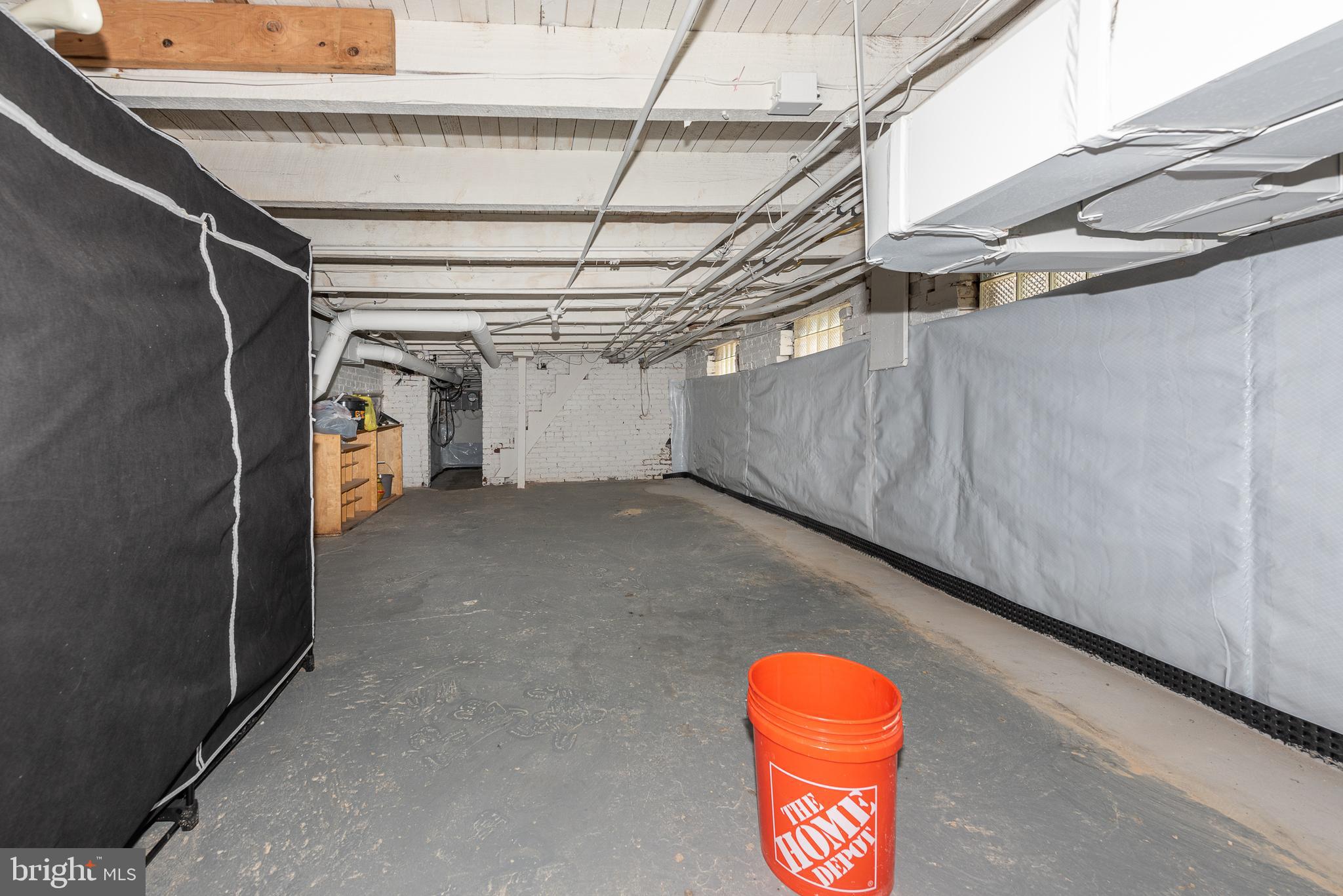 HIGHLANDTOWN - Residential