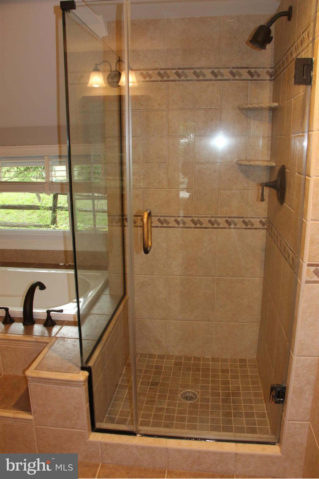 SOUTH RUN OAKS - Residential