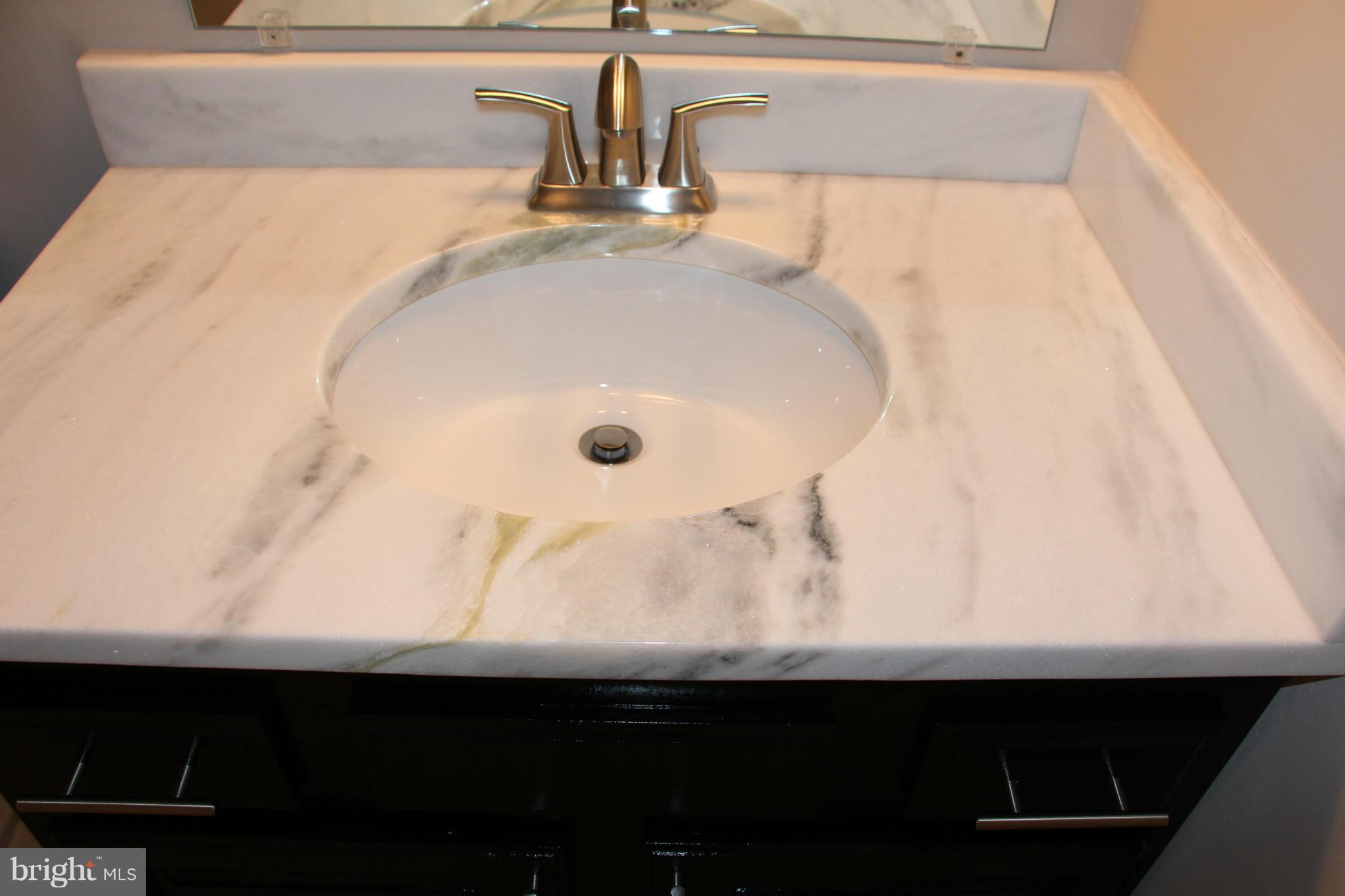 SOUTH RUN OAKS - Residential