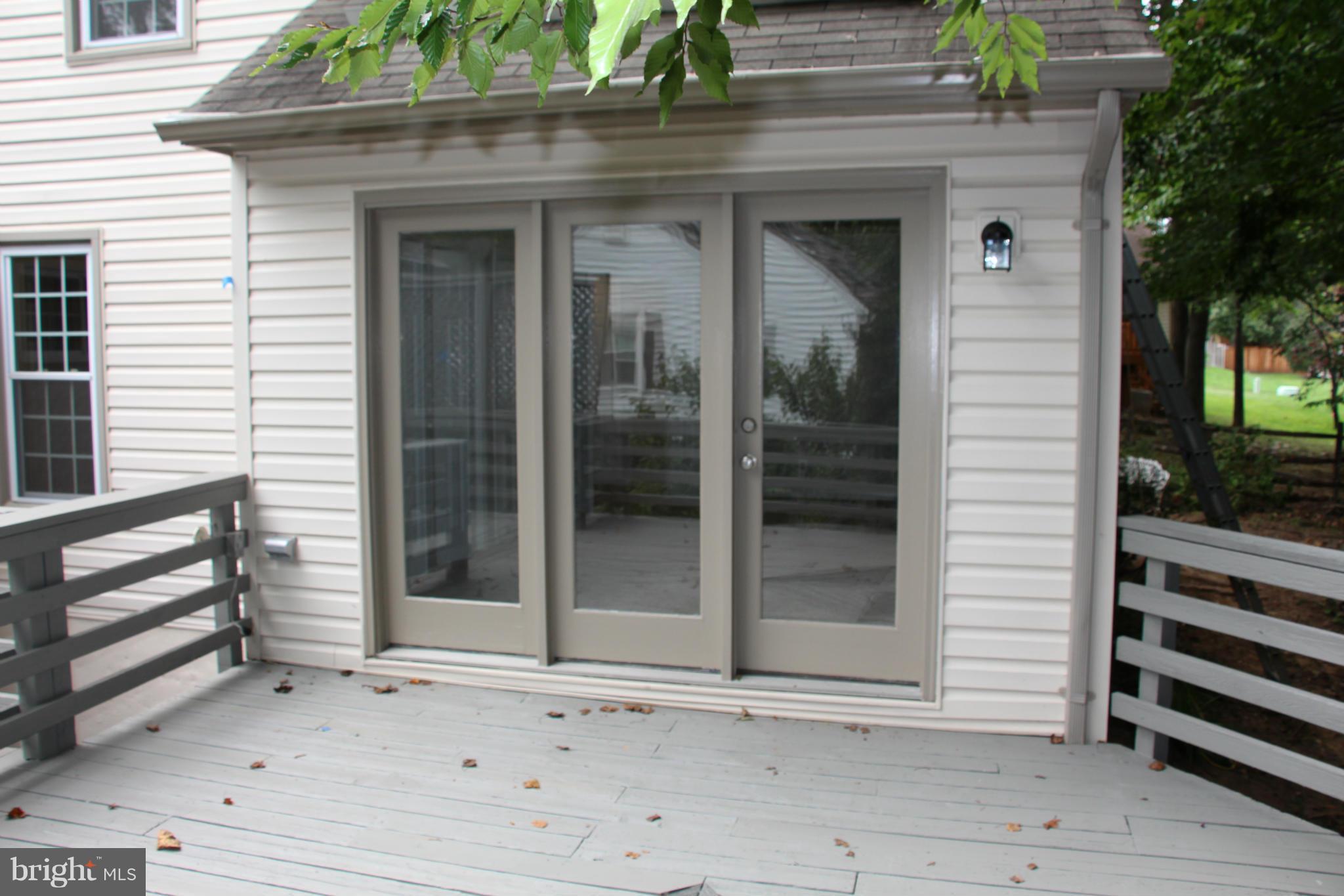 SOUTH RUN OAKS - Residential