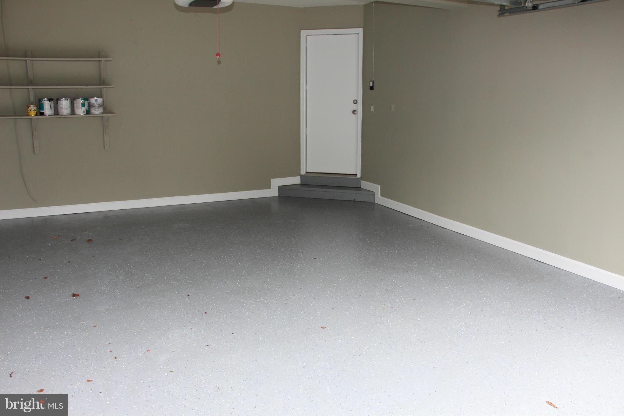 SOUTH RUN OAKS - Residential