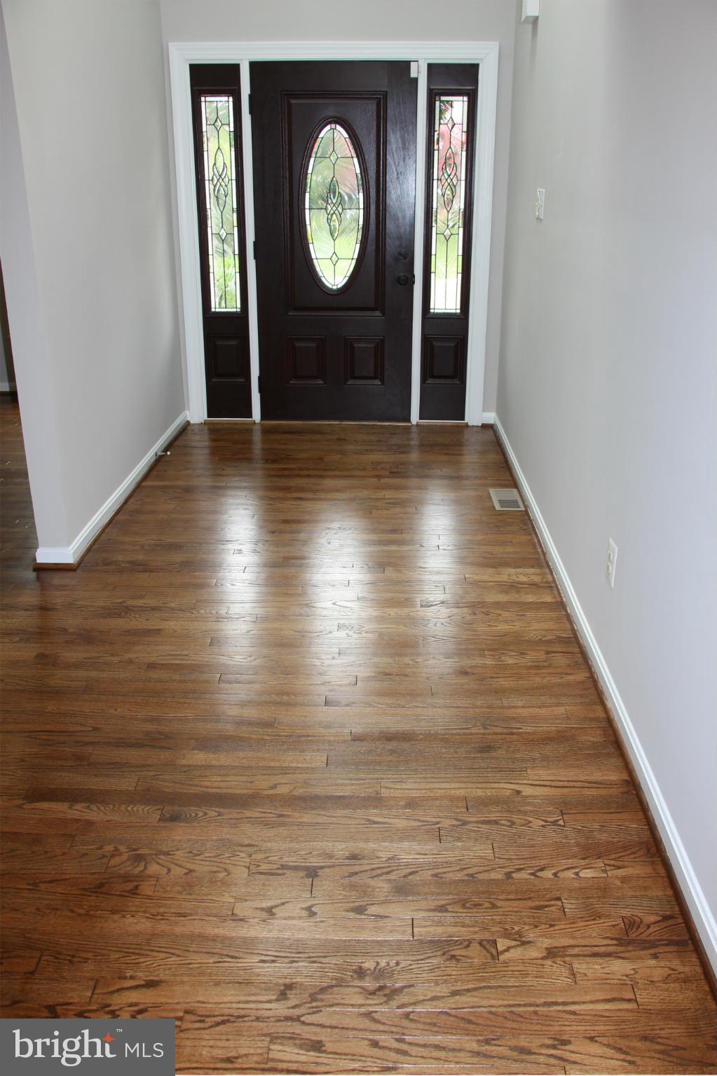 SOUTH RUN OAKS - Residential