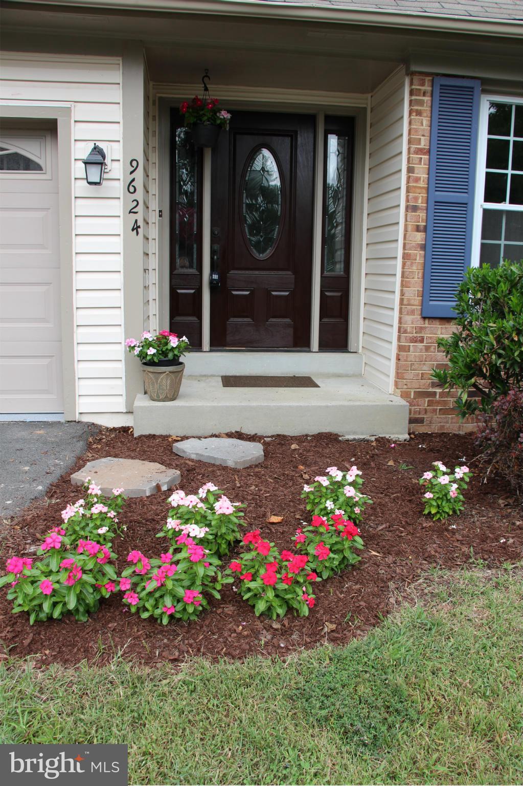 SOUTH RUN OAKS - Residential