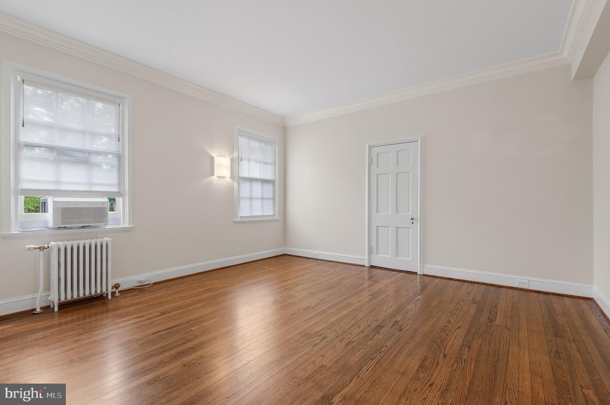 ROLAND PARK - Residential Lease