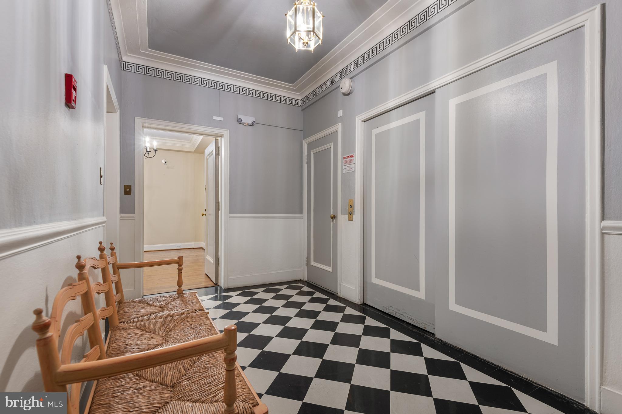 ROLAND PARK - Residential Lease