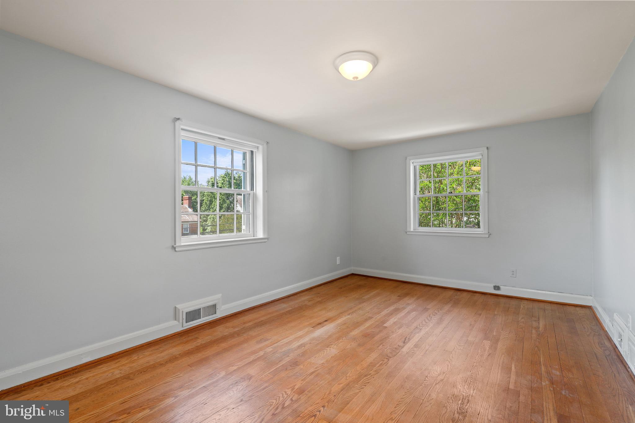 HOMELAND HISTORIC DISTRICT - Residential