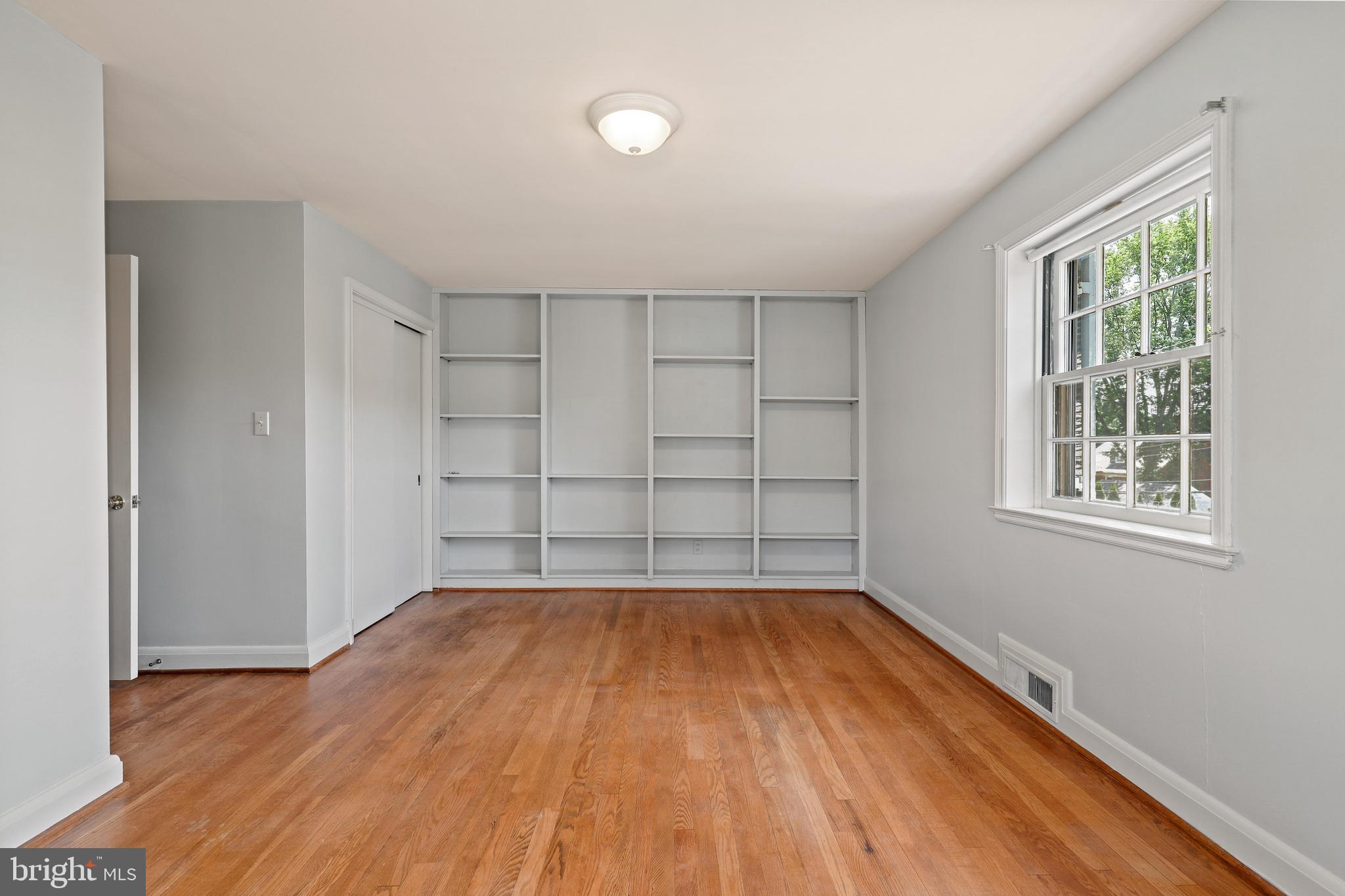 HOMELAND HISTORIC DISTRICT - Residential