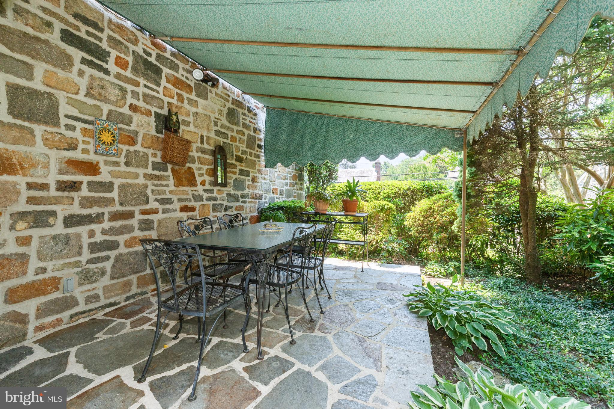 HOMELAND HISTORIC DISTRICT - Residential