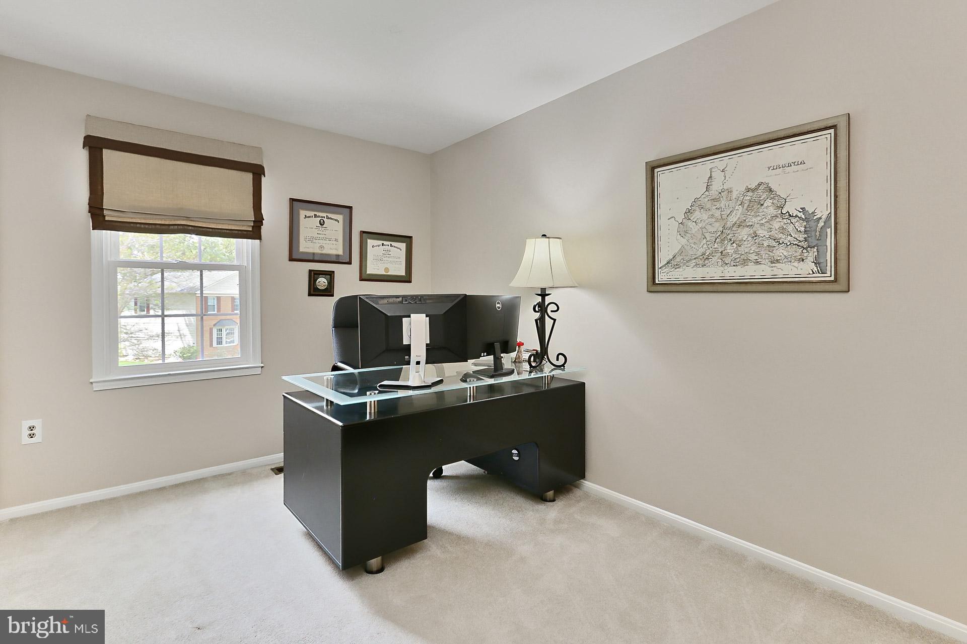 LAKEWOOD HILLS - Residential