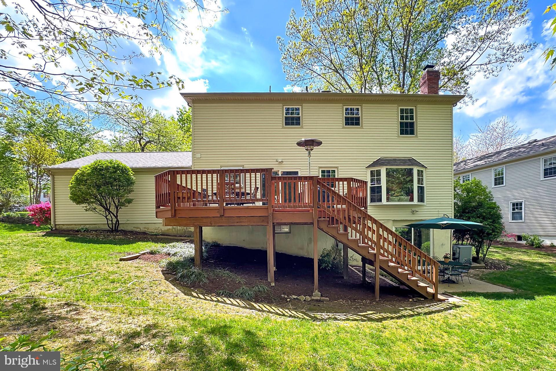 LAKEWOOD HILLS - Residential