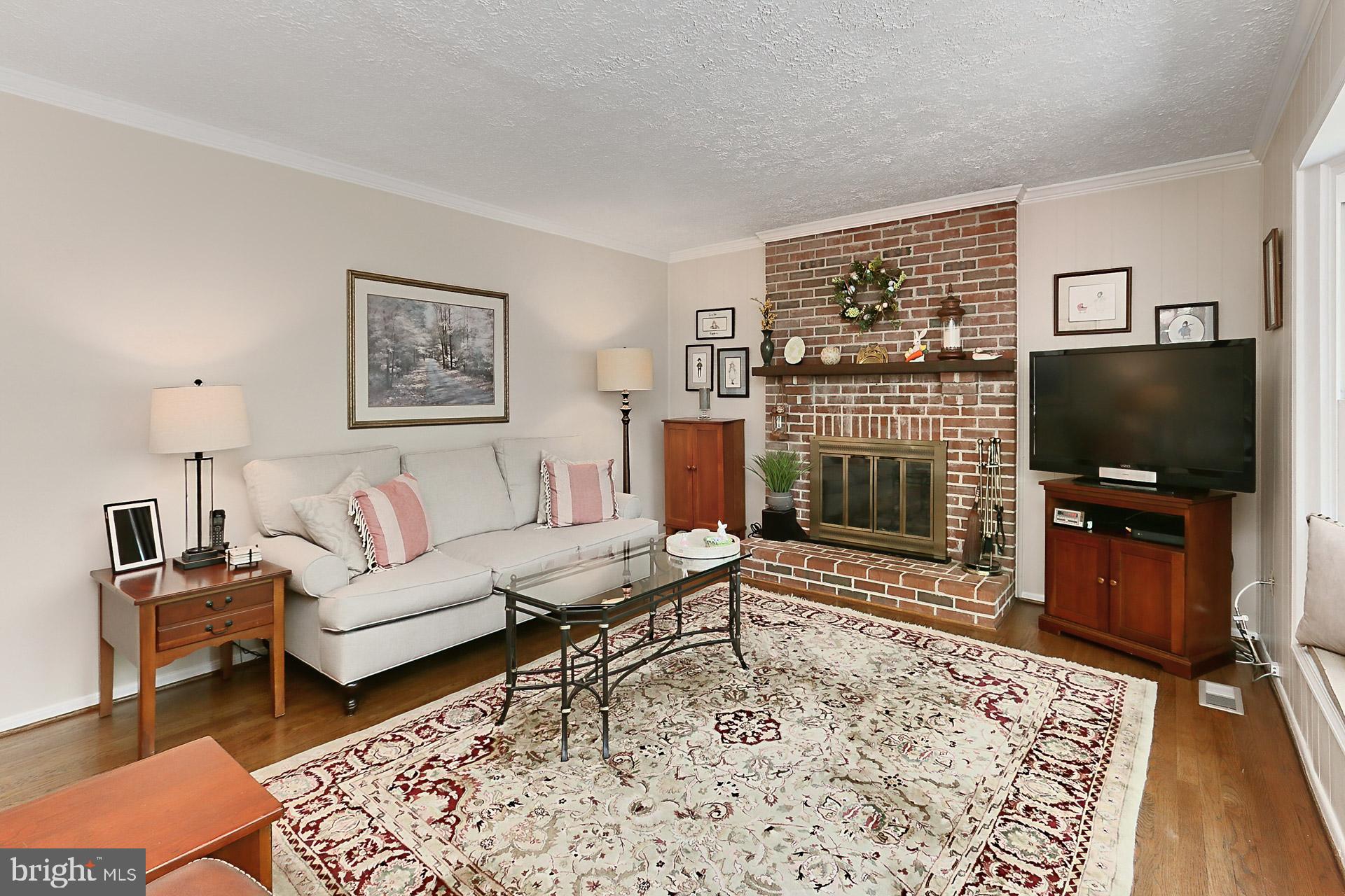 LAKEWOOD HILLS - Residential