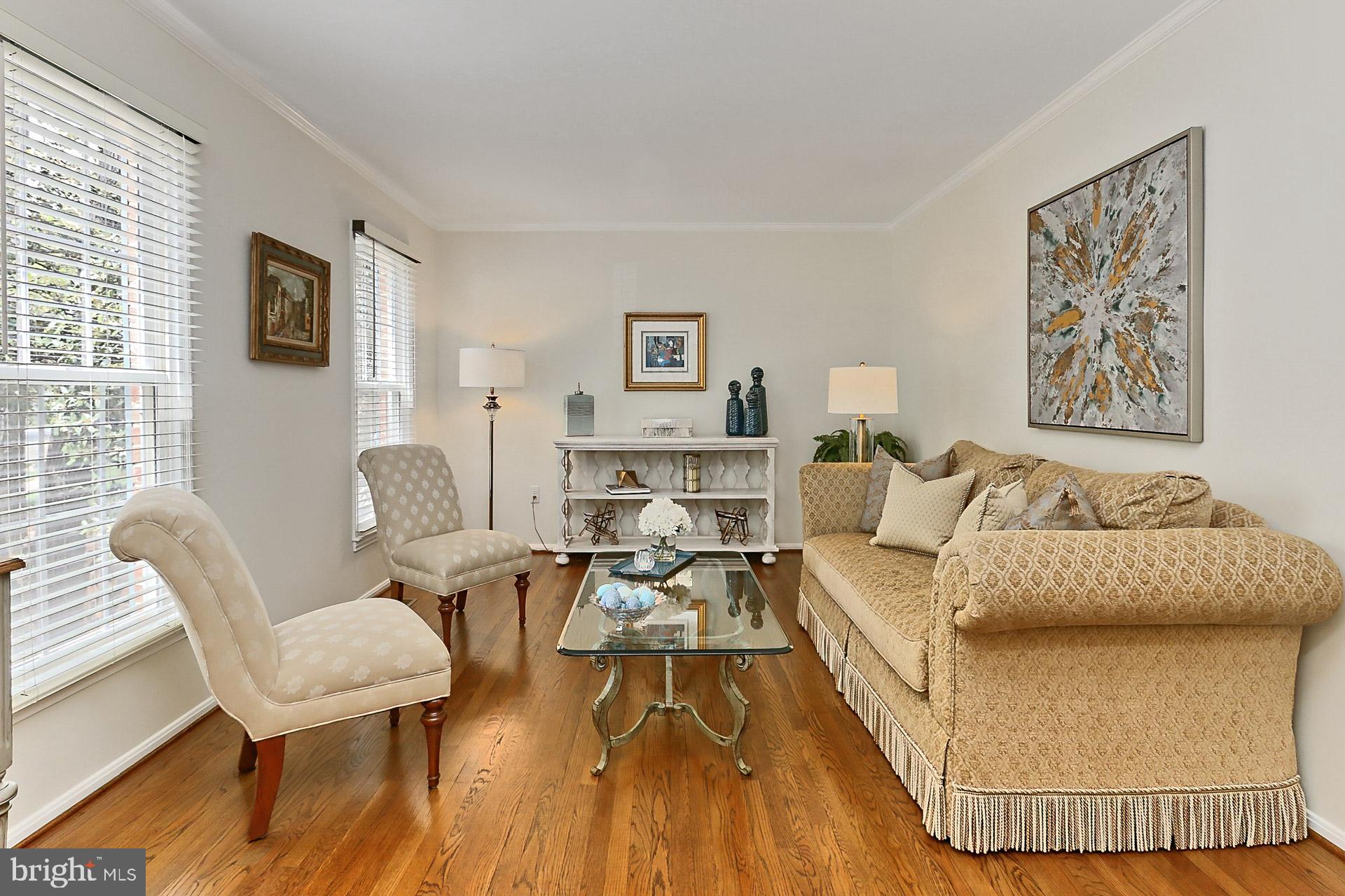 LAKEWOOD HILLS - Residential