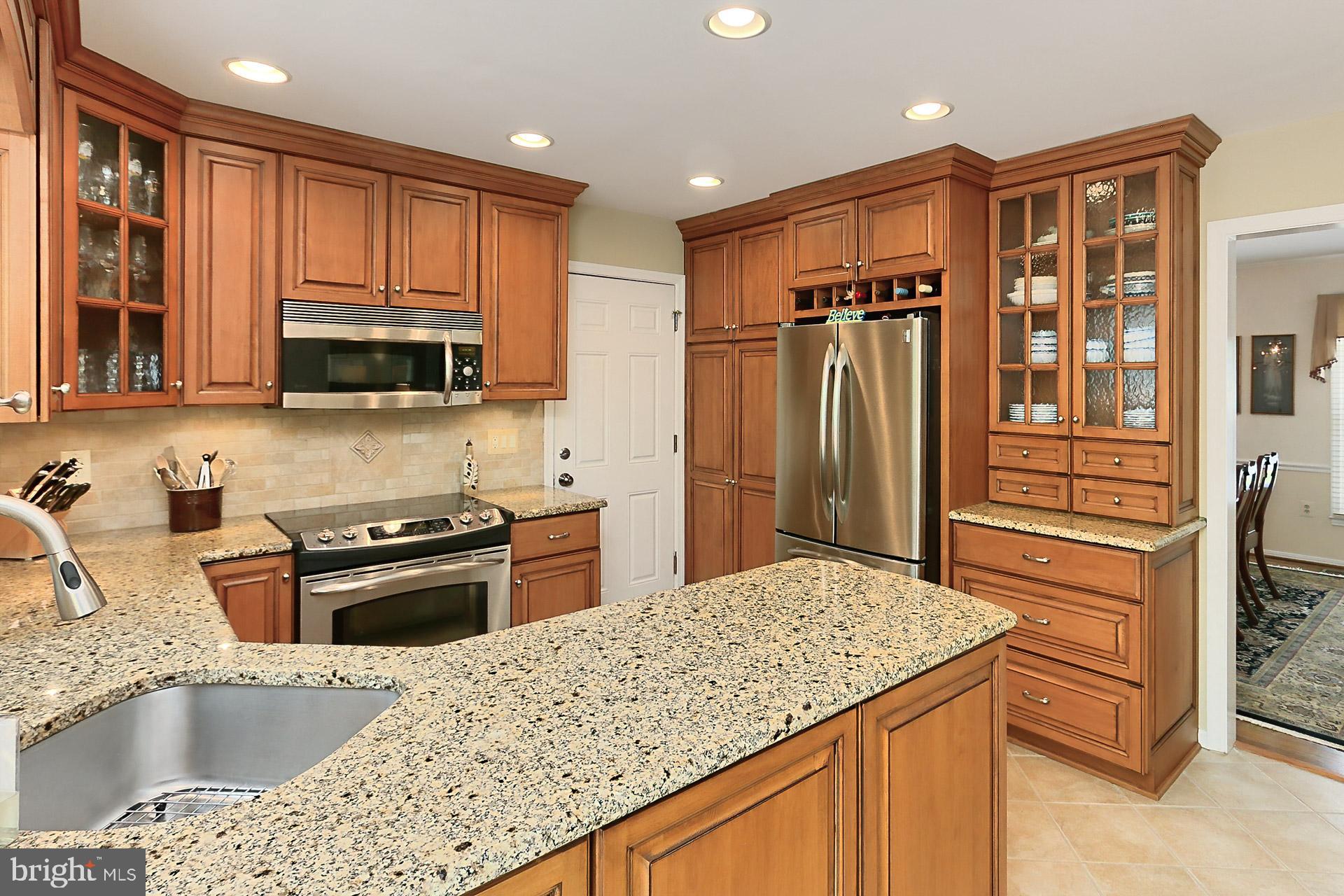 LAKEWOOD HILLS - Residential