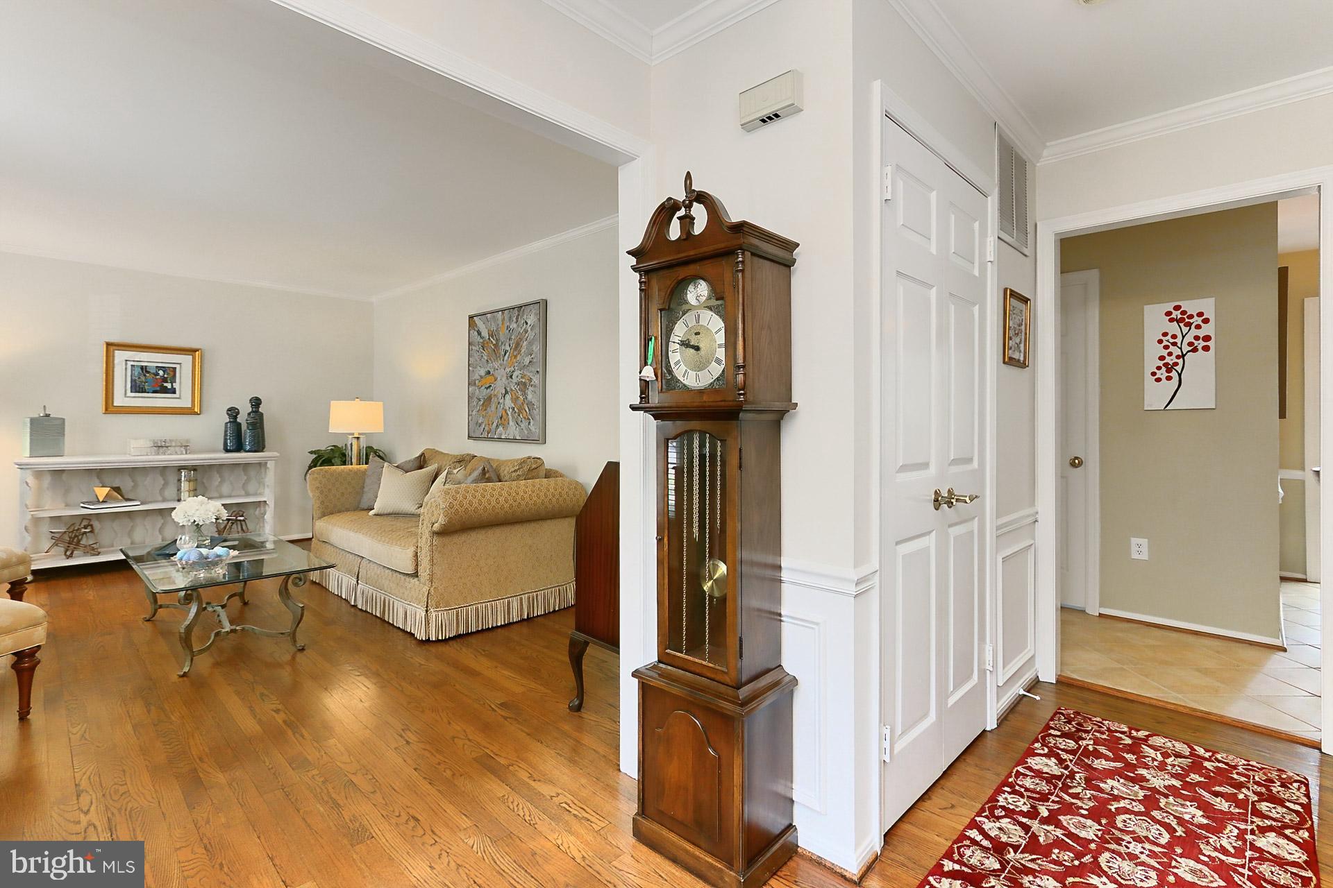 LAKEWOOD HILLS - Residential