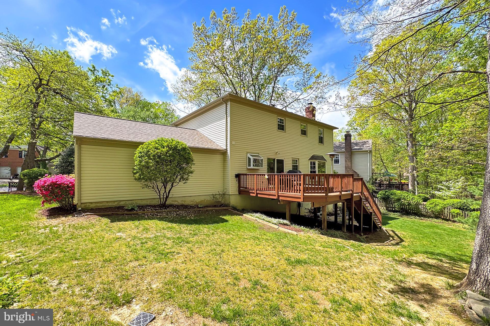 LAKEWOOD HILLS - Residential