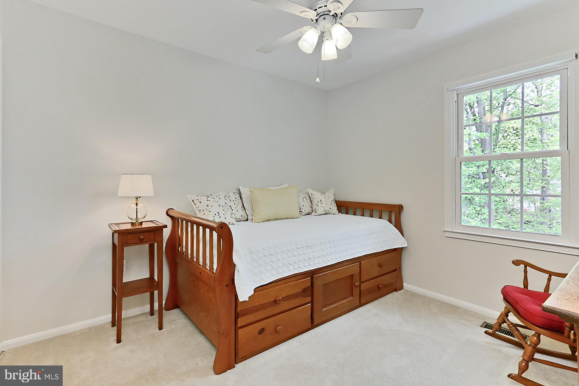 LAKEWOOD HILLS - Residential