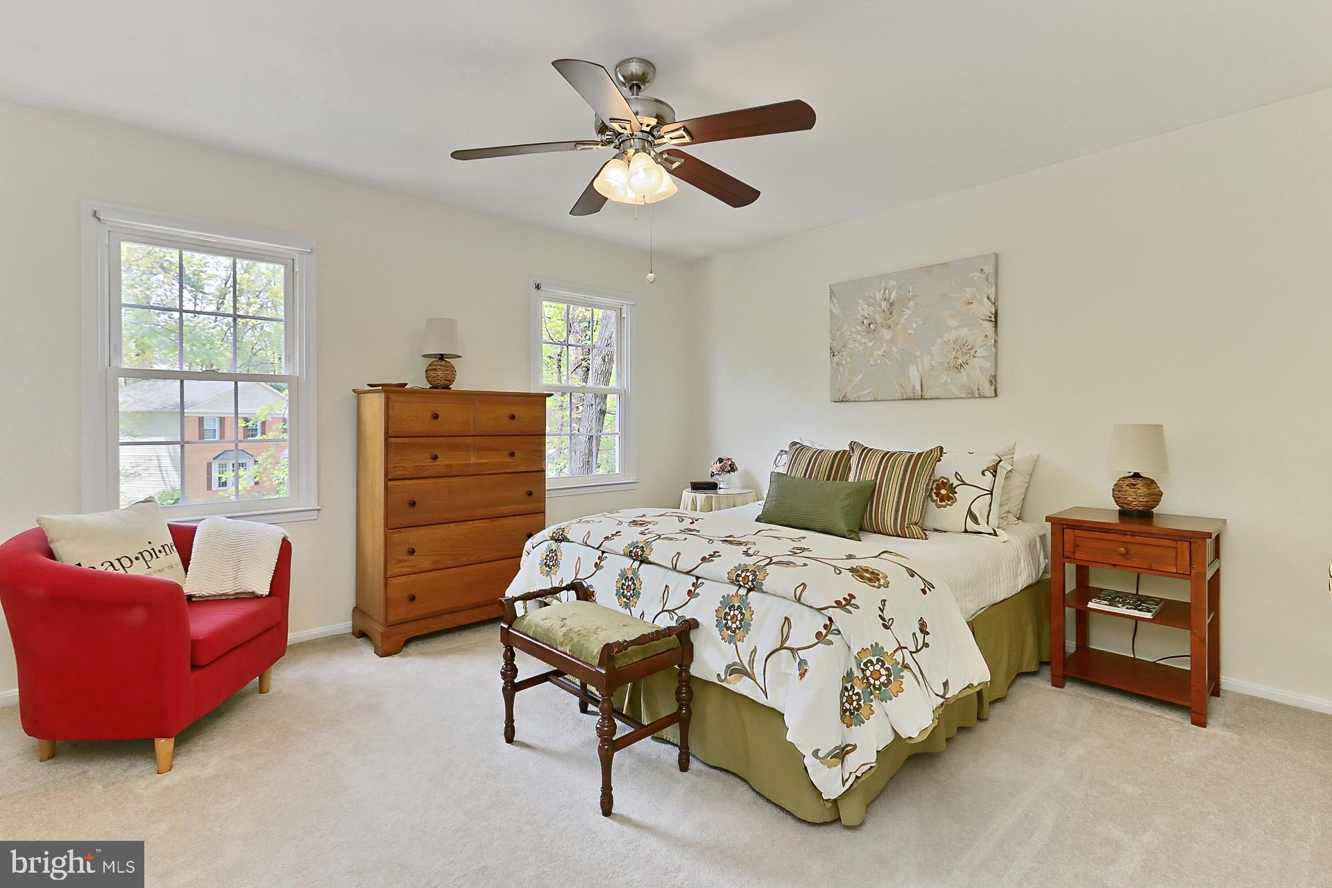 LAKEWOOD HILLS - Residential