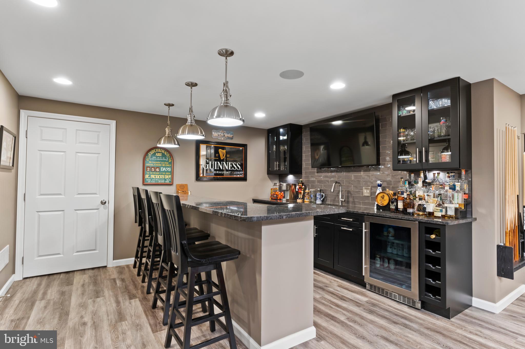 FIELDSTONE - Residential