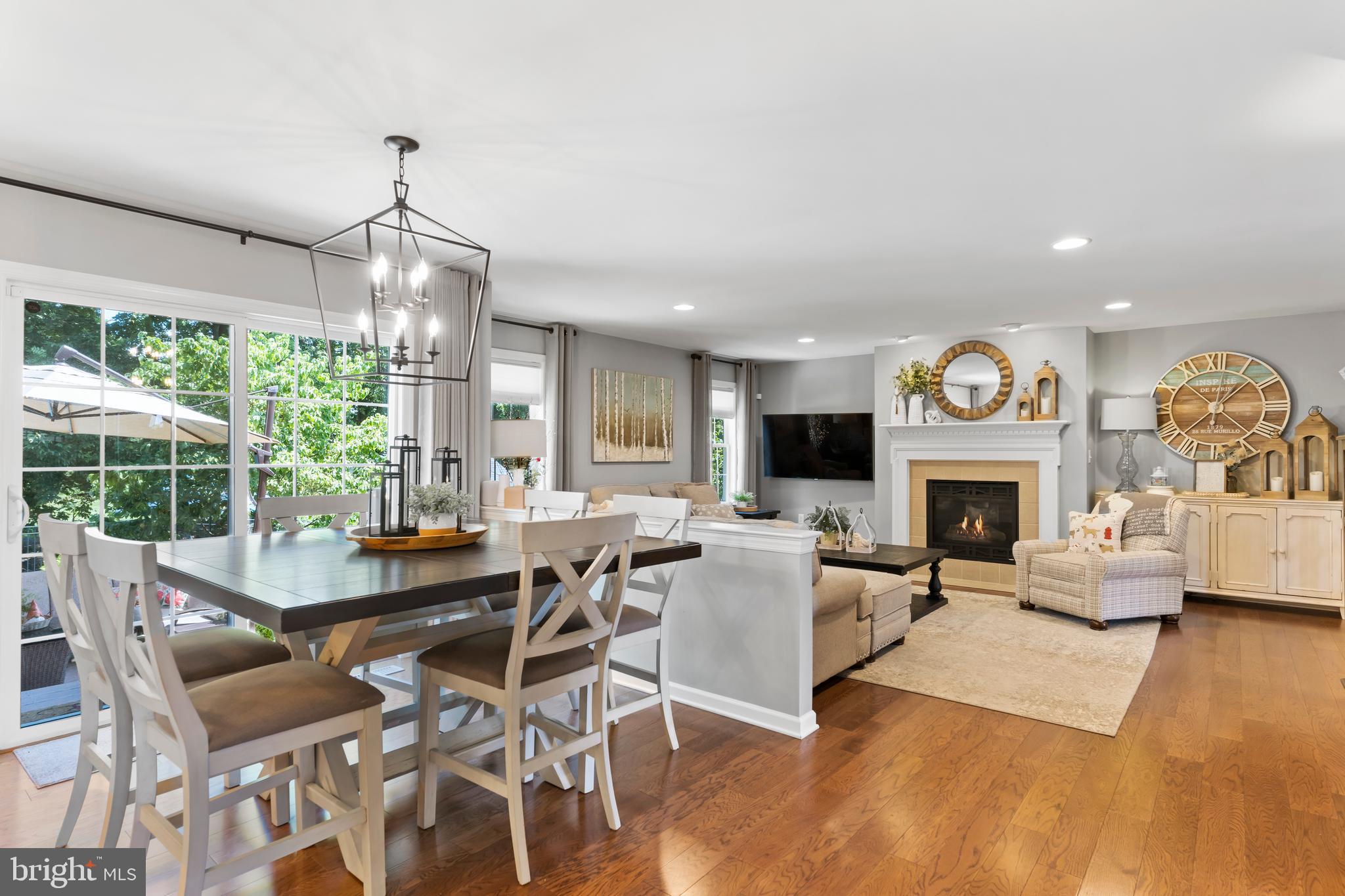 FIELDSTONE - Residential