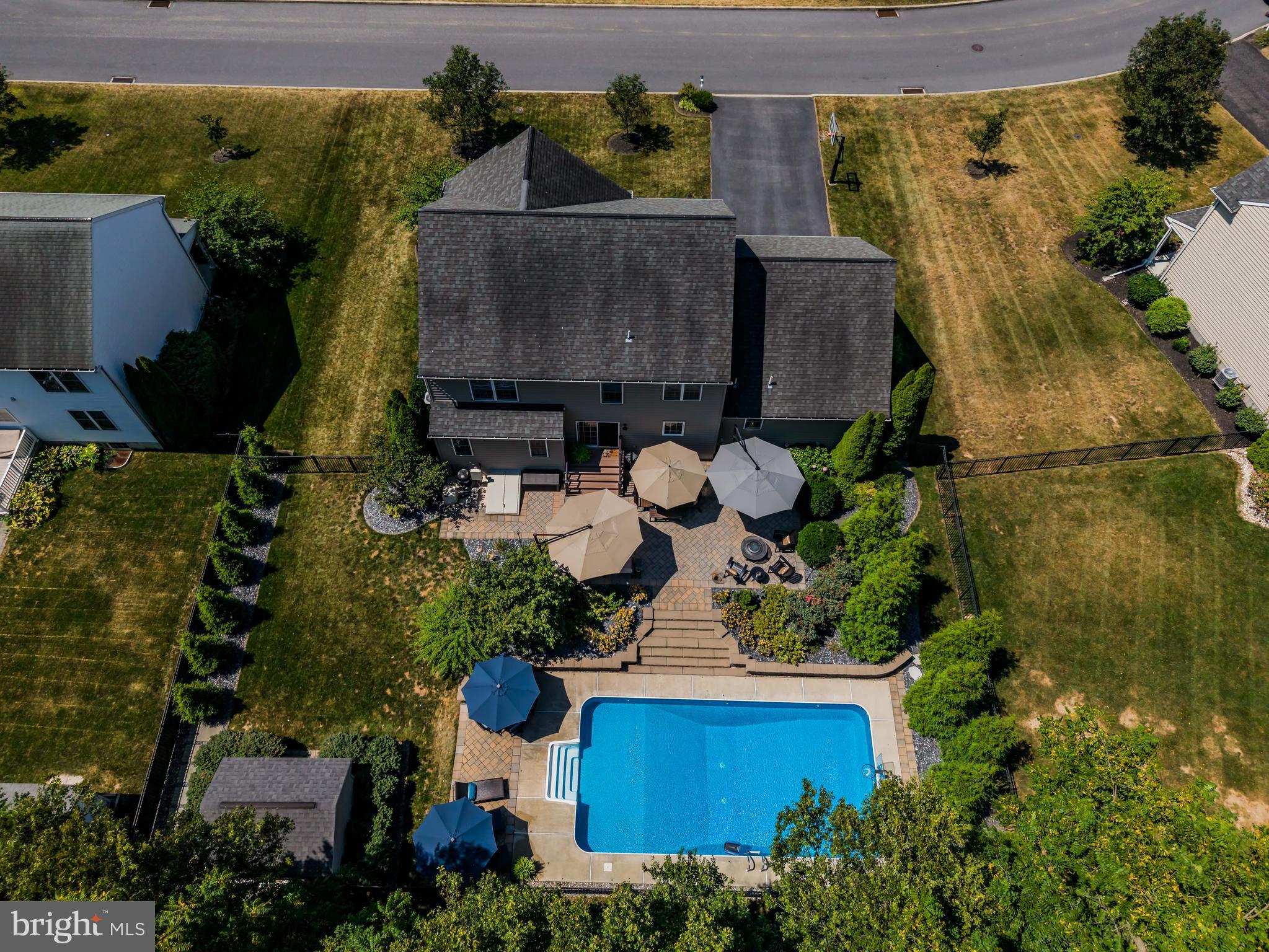 85 HILLSIDE ROAD