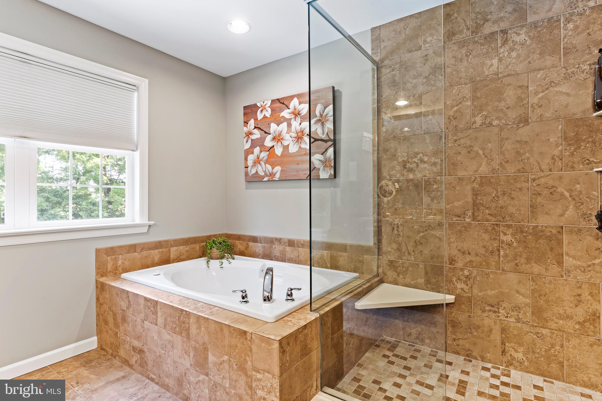 FIELDSTONE - Residential