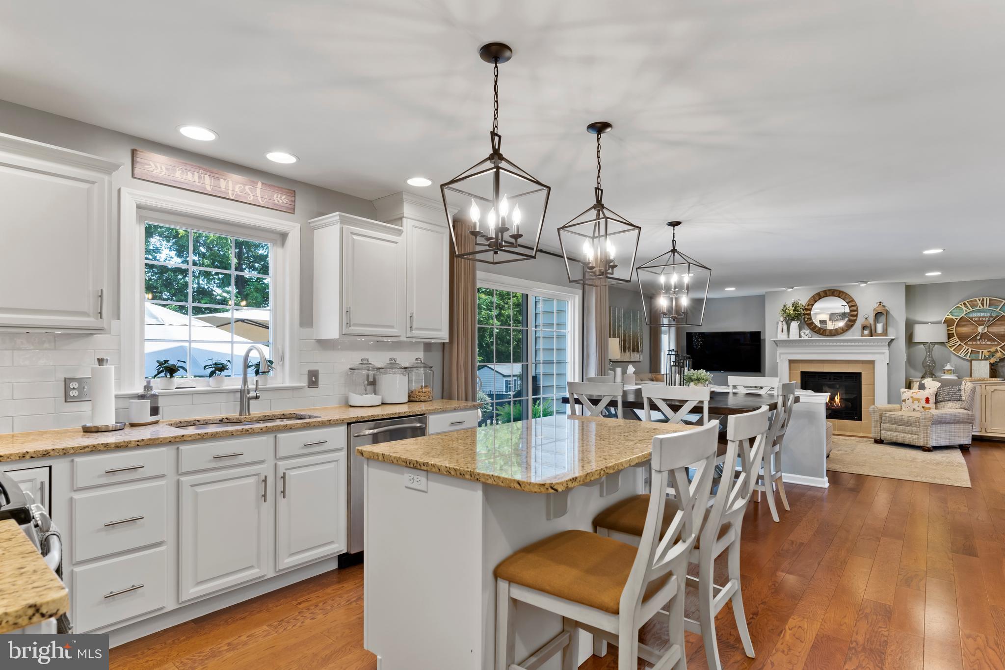 FIELDSTONE - Residential