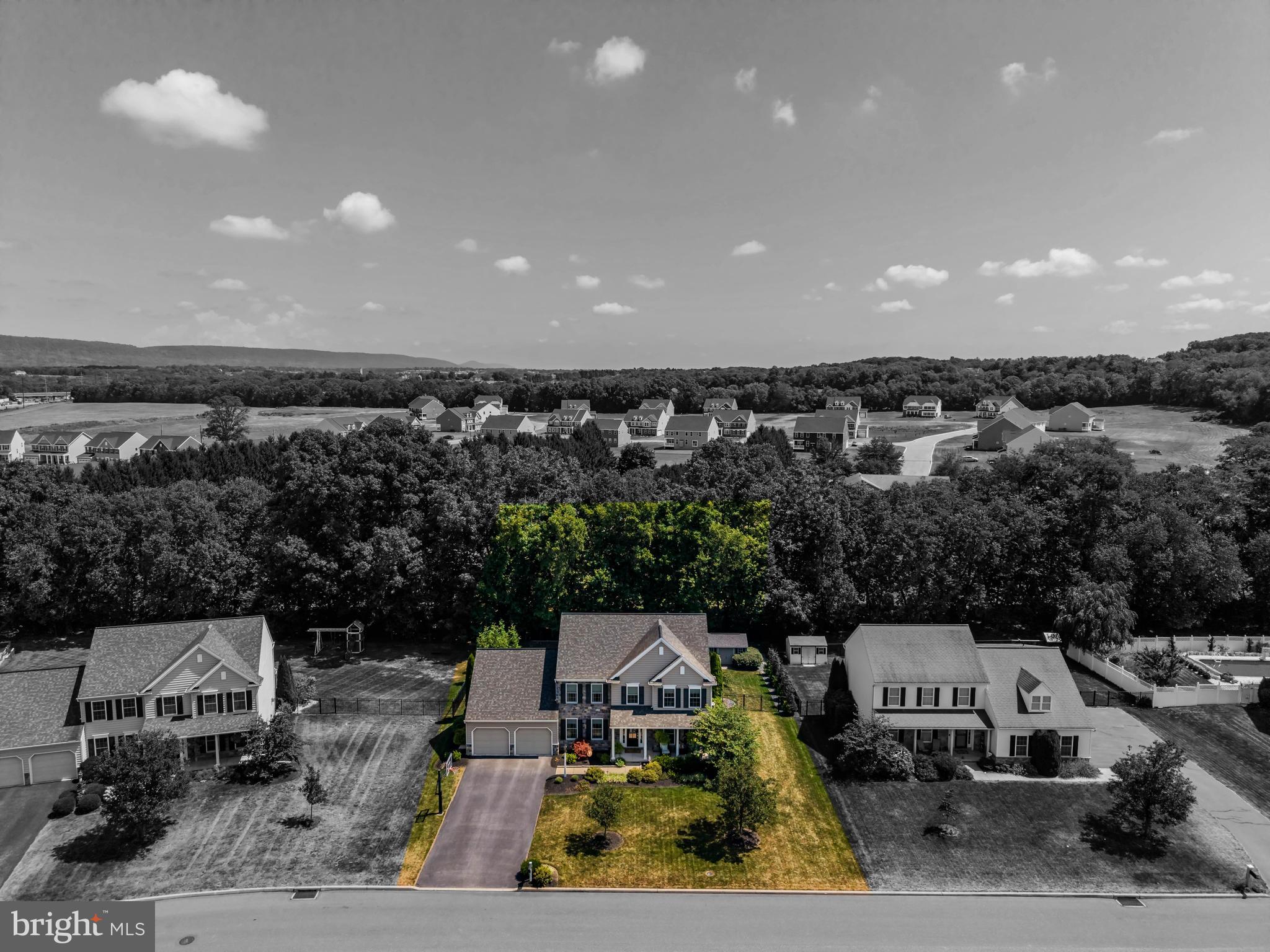 FIELDSTONE - Residential