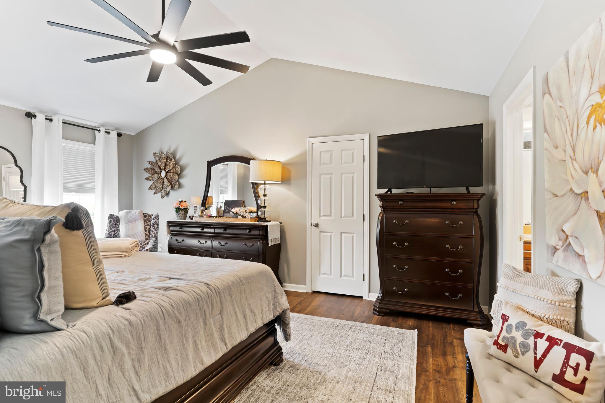 FIELDSTONE - Residential