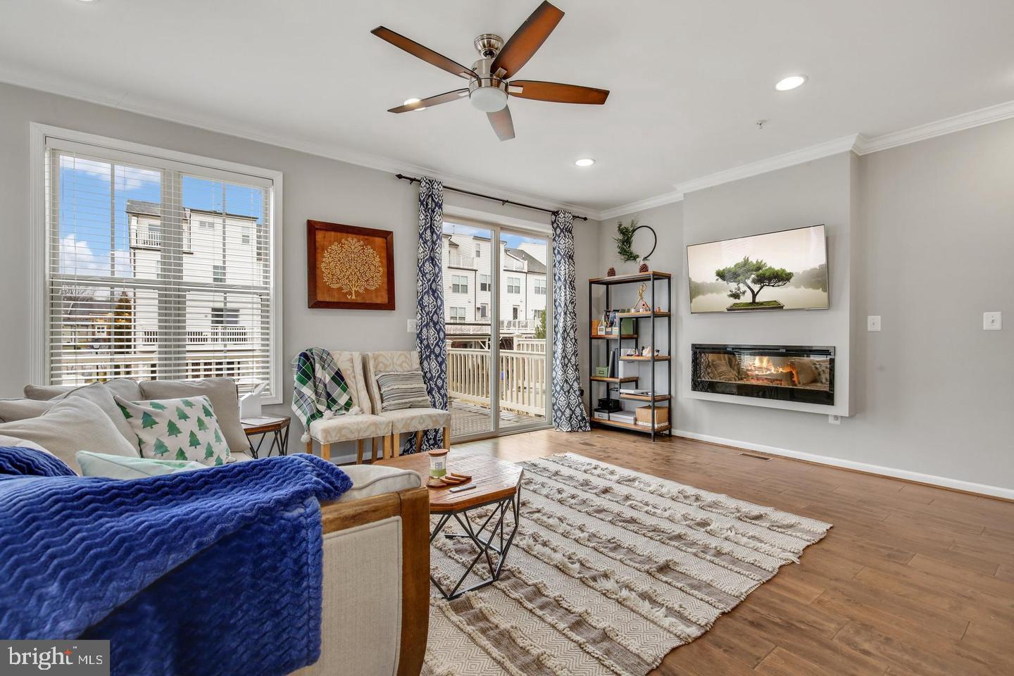 13304 WINDY MEADOW LANE