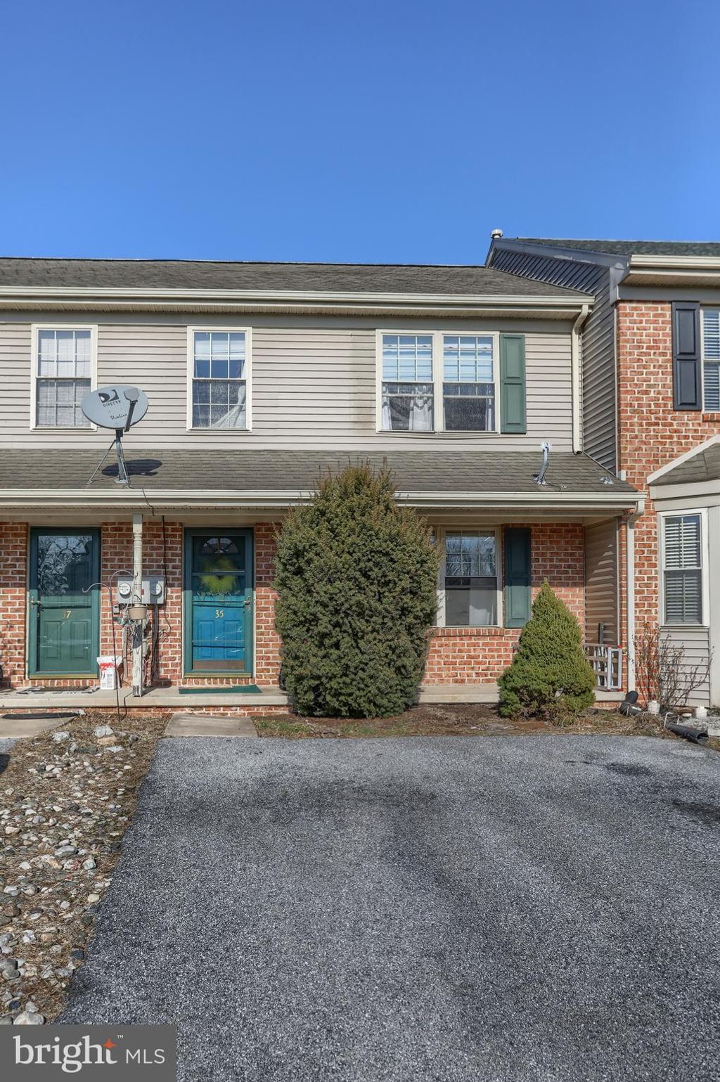 Photo of 35 Windemere Court, ELIZABETHTOWN, PA 17022 (MLS # PALA2064442)