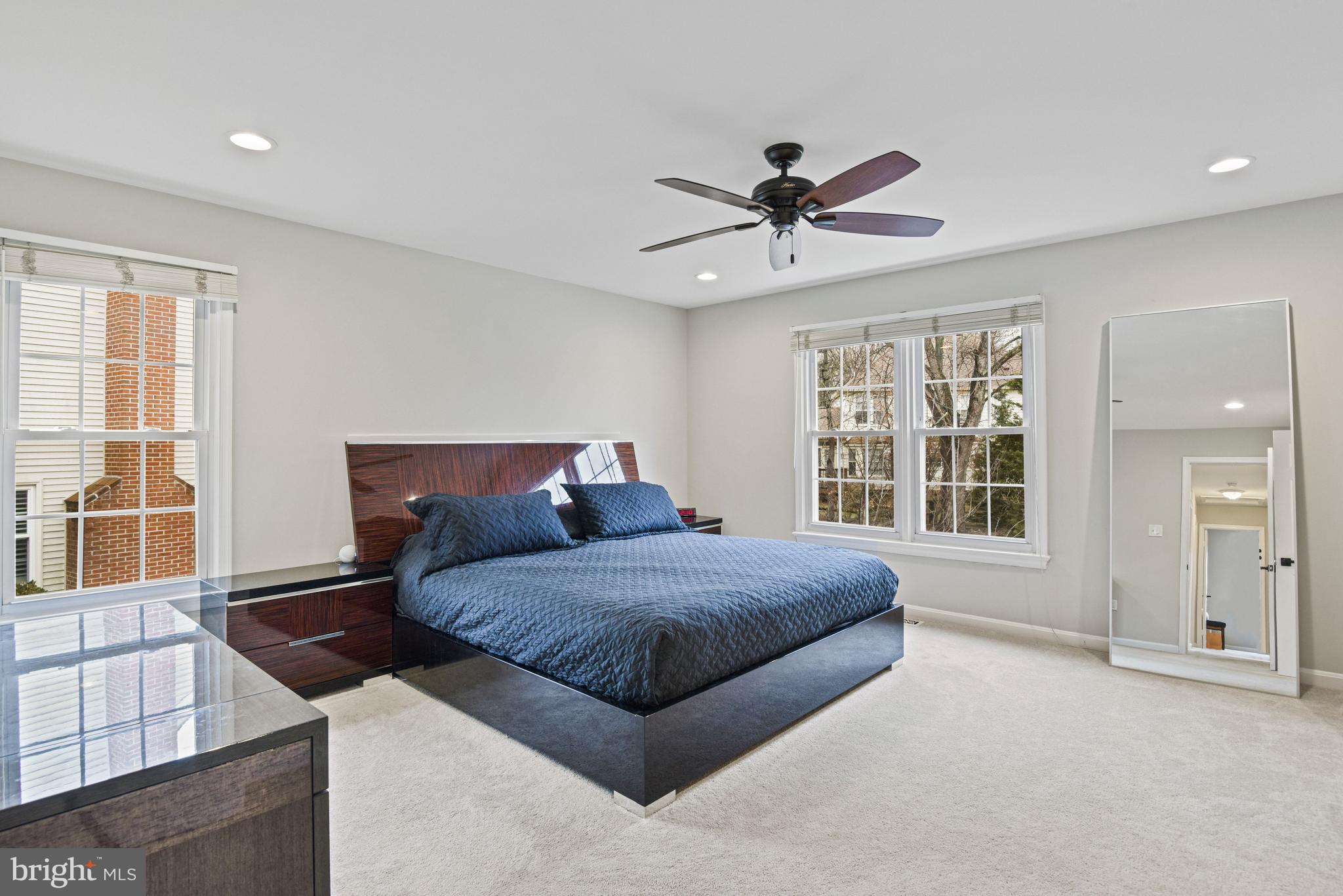 SULLY STATION - Residential