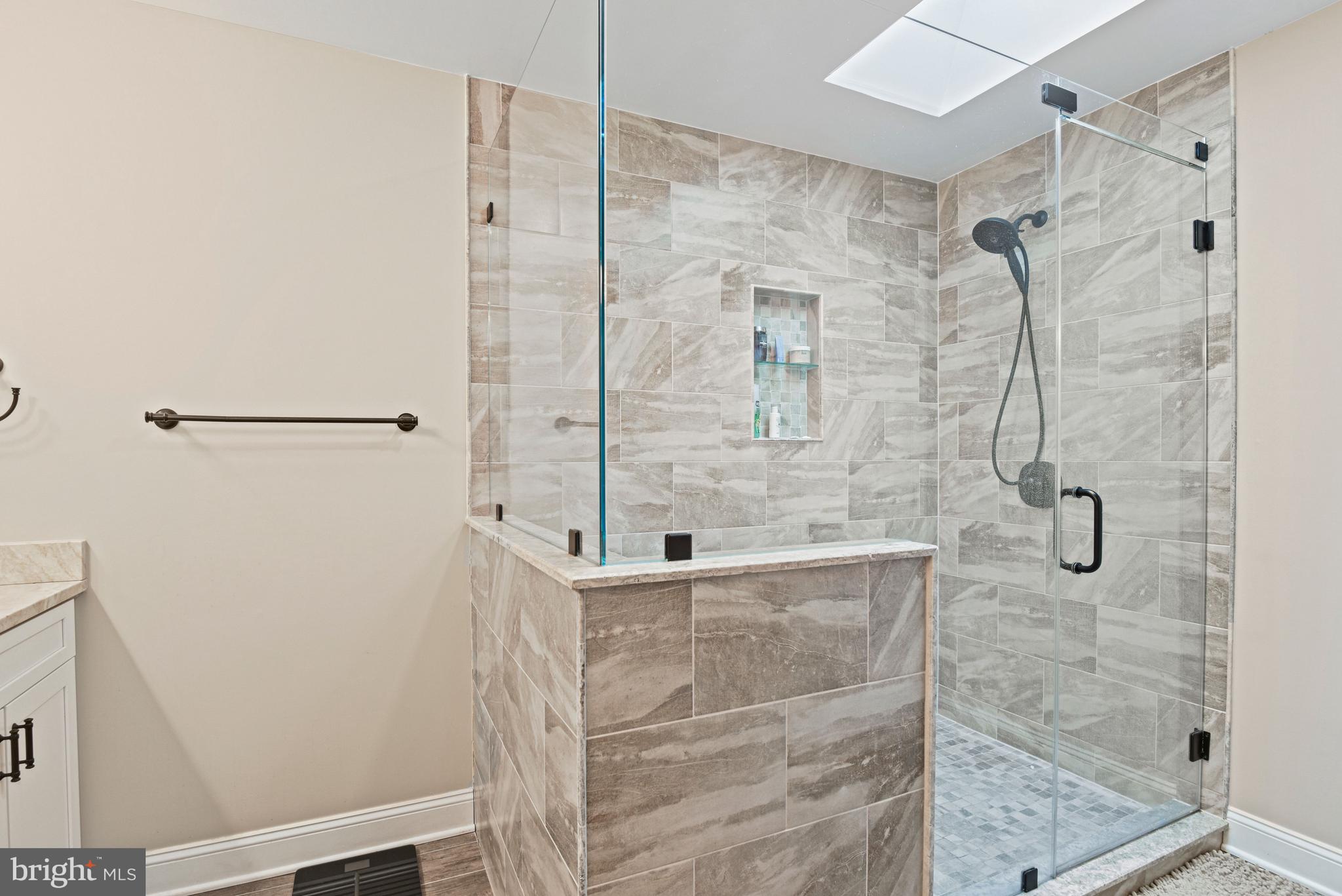 SULLY STATION - Residential