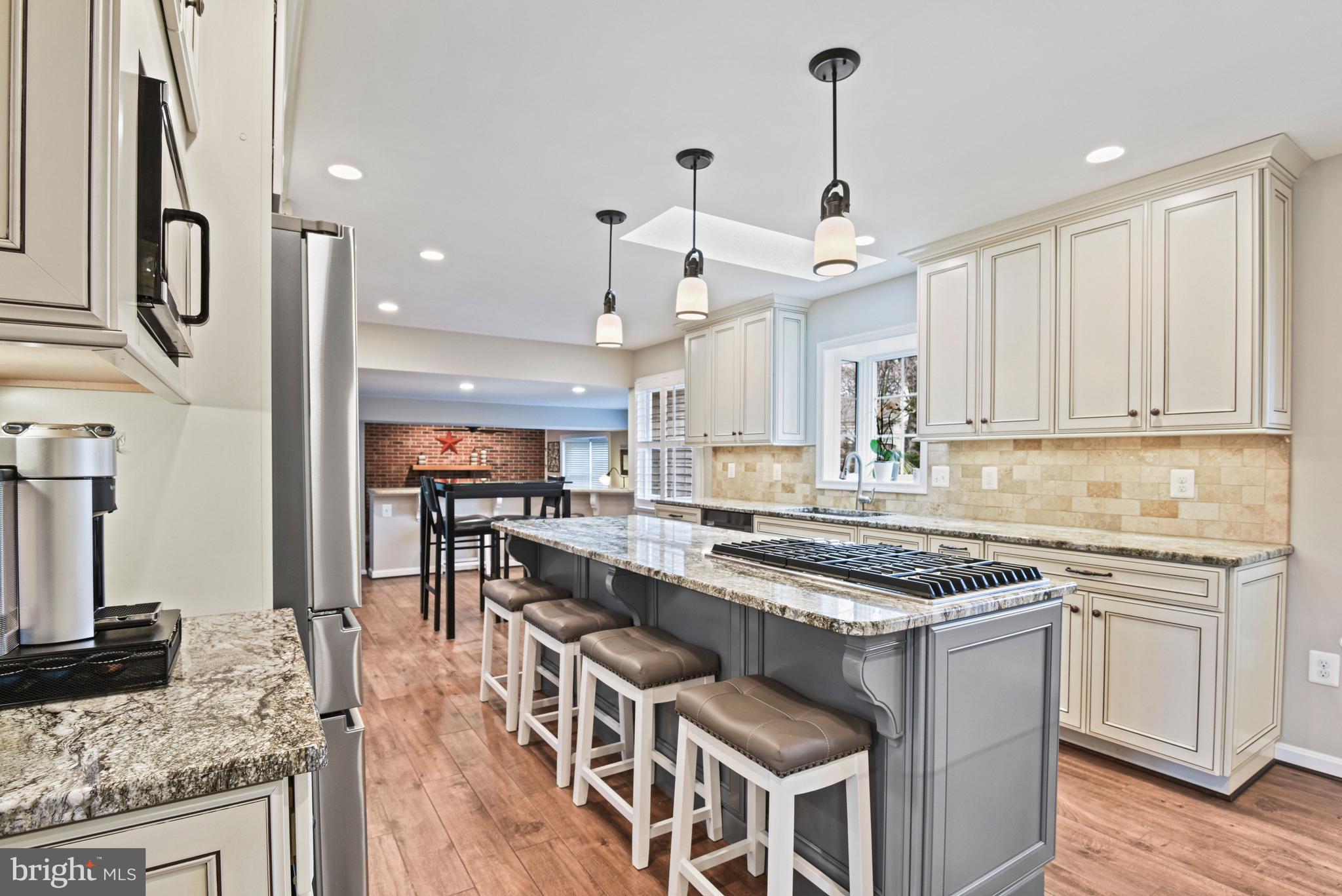 SULLY STATION - Residential