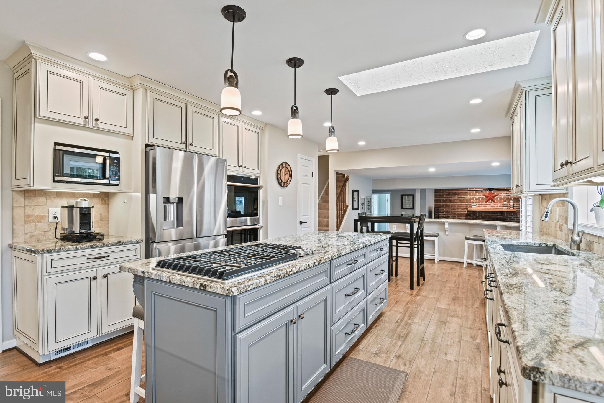 SULLY STATION - Residential