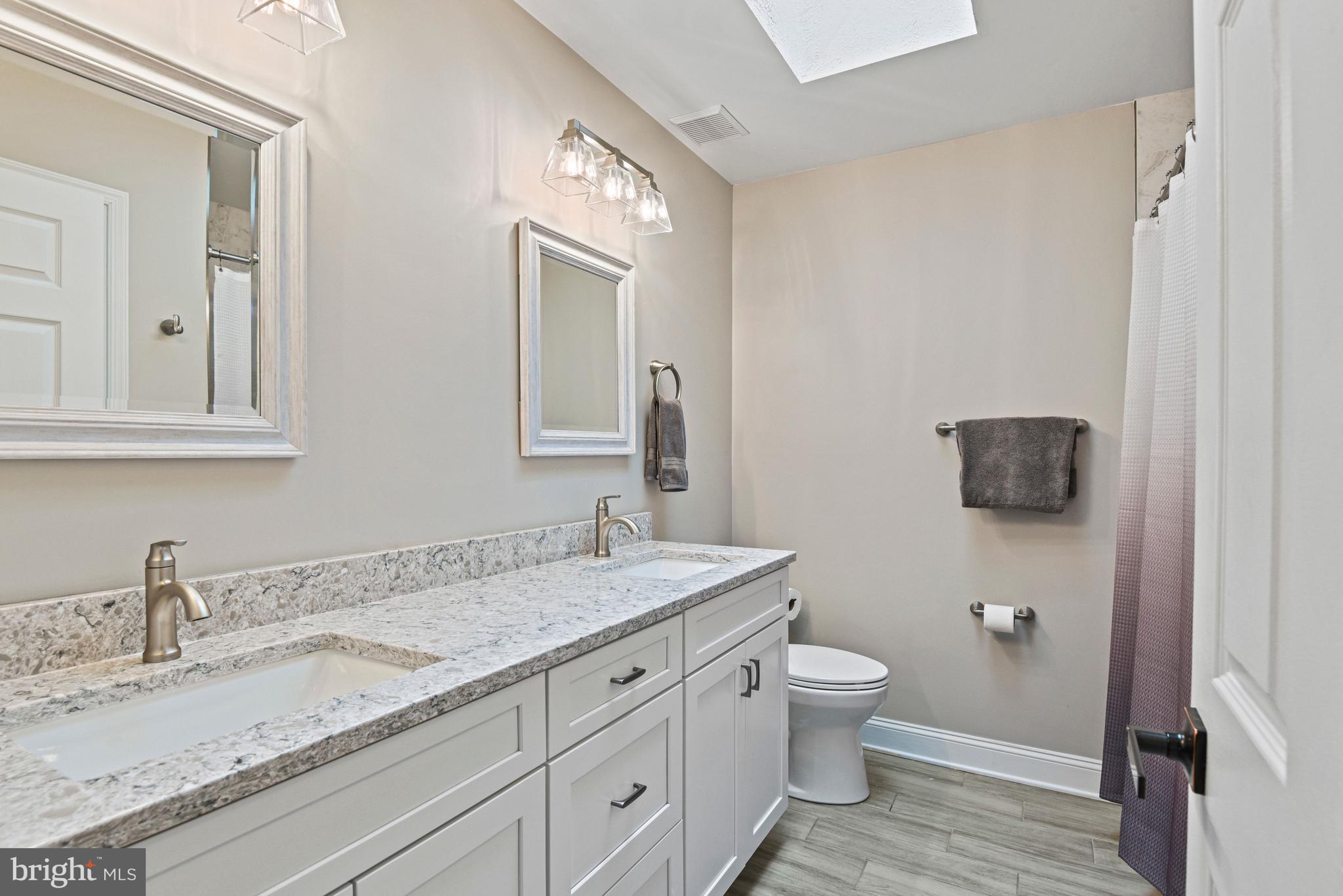 SULLY STATION - Residential