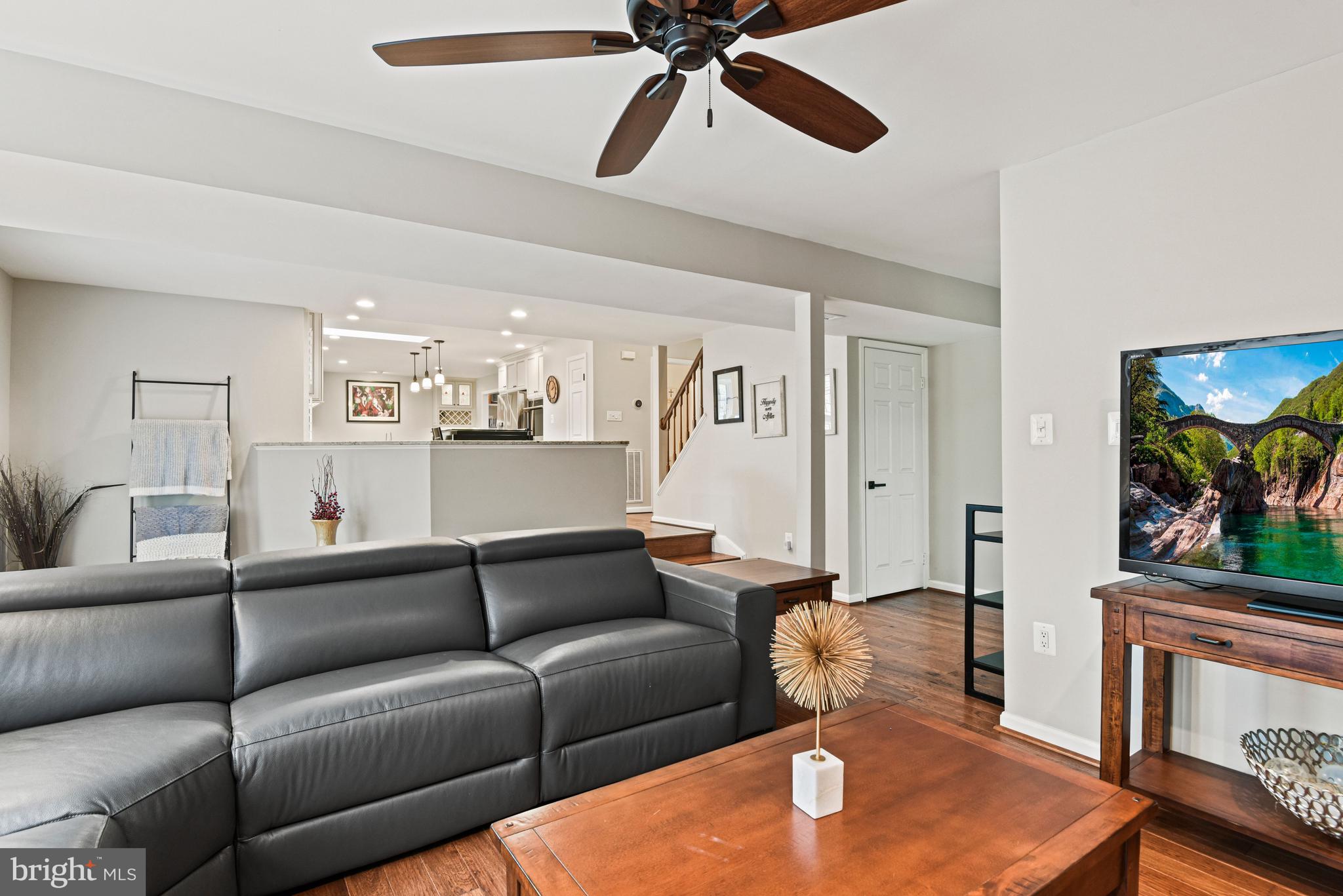 SULLY STATION - Residential