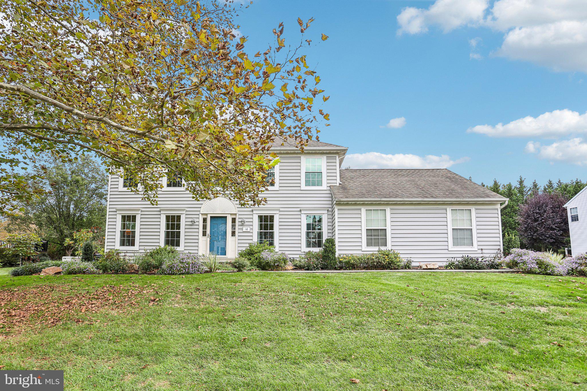 16 ARGYLE LANE